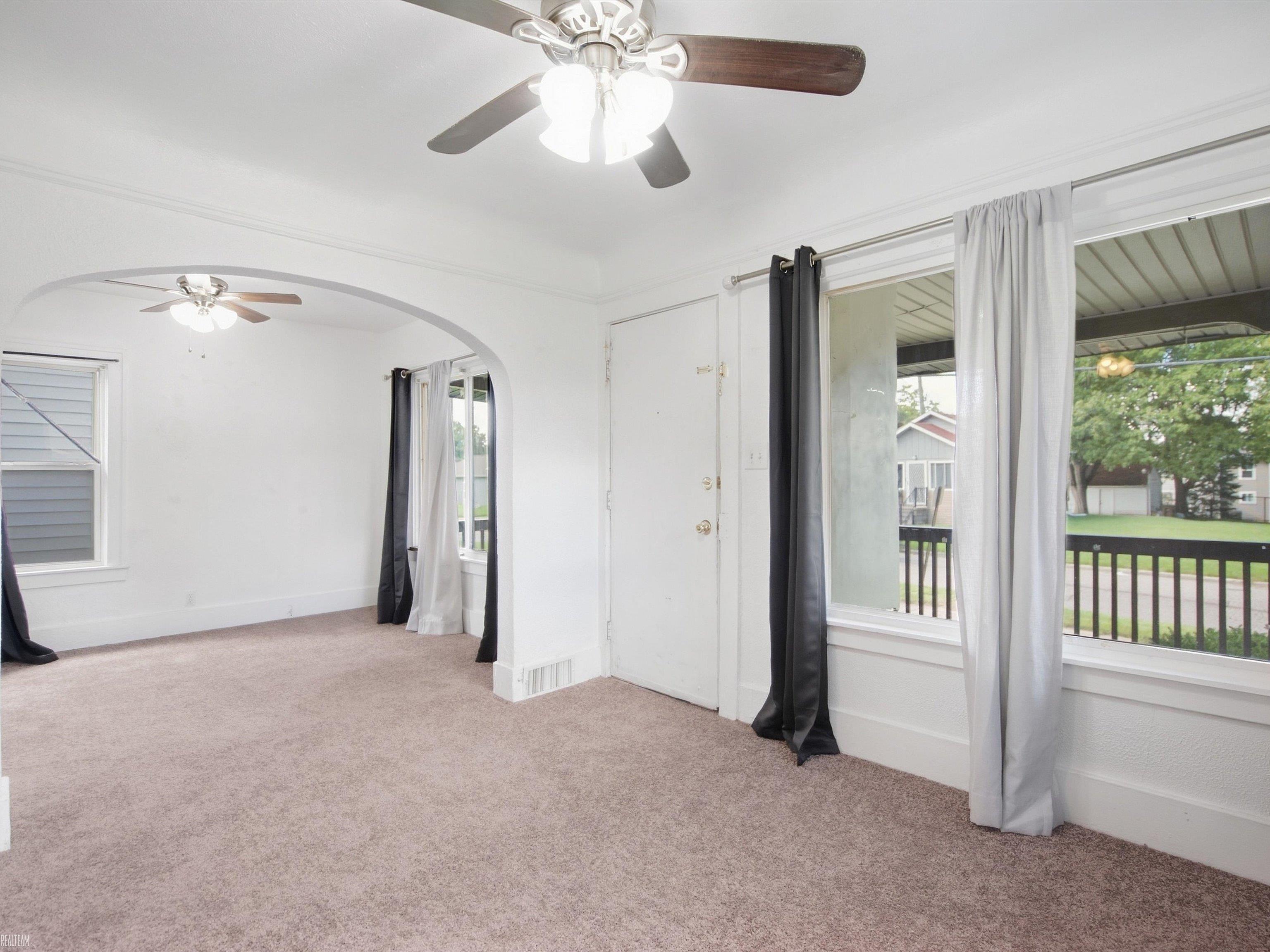 Photo 2 of Single family home for sale at 179 S Francis St, Pontiac, MI 48342 | MLS# 58050222744 | Listing updated on 2026-10-08