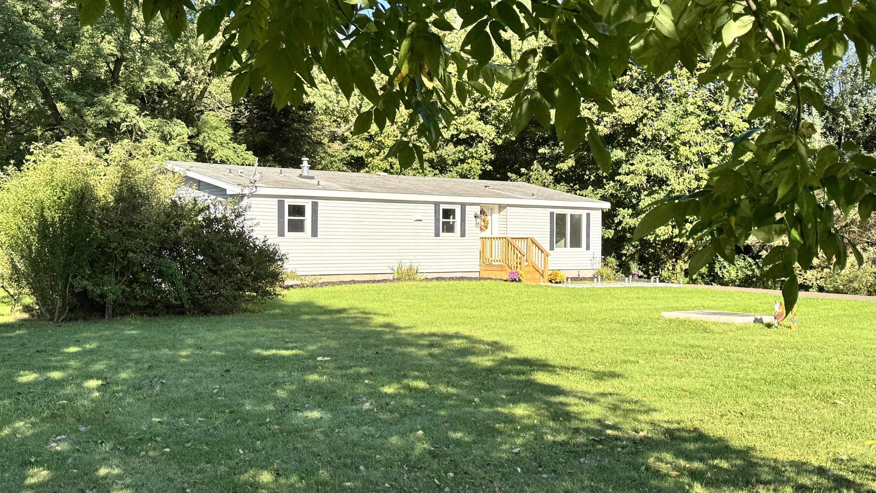 Photo 3 of Single family home for sale at 11389 N Lewis Rd, Clio, MI 48420 | MLS# 5050222756 | Listing updated on 2026-09-24