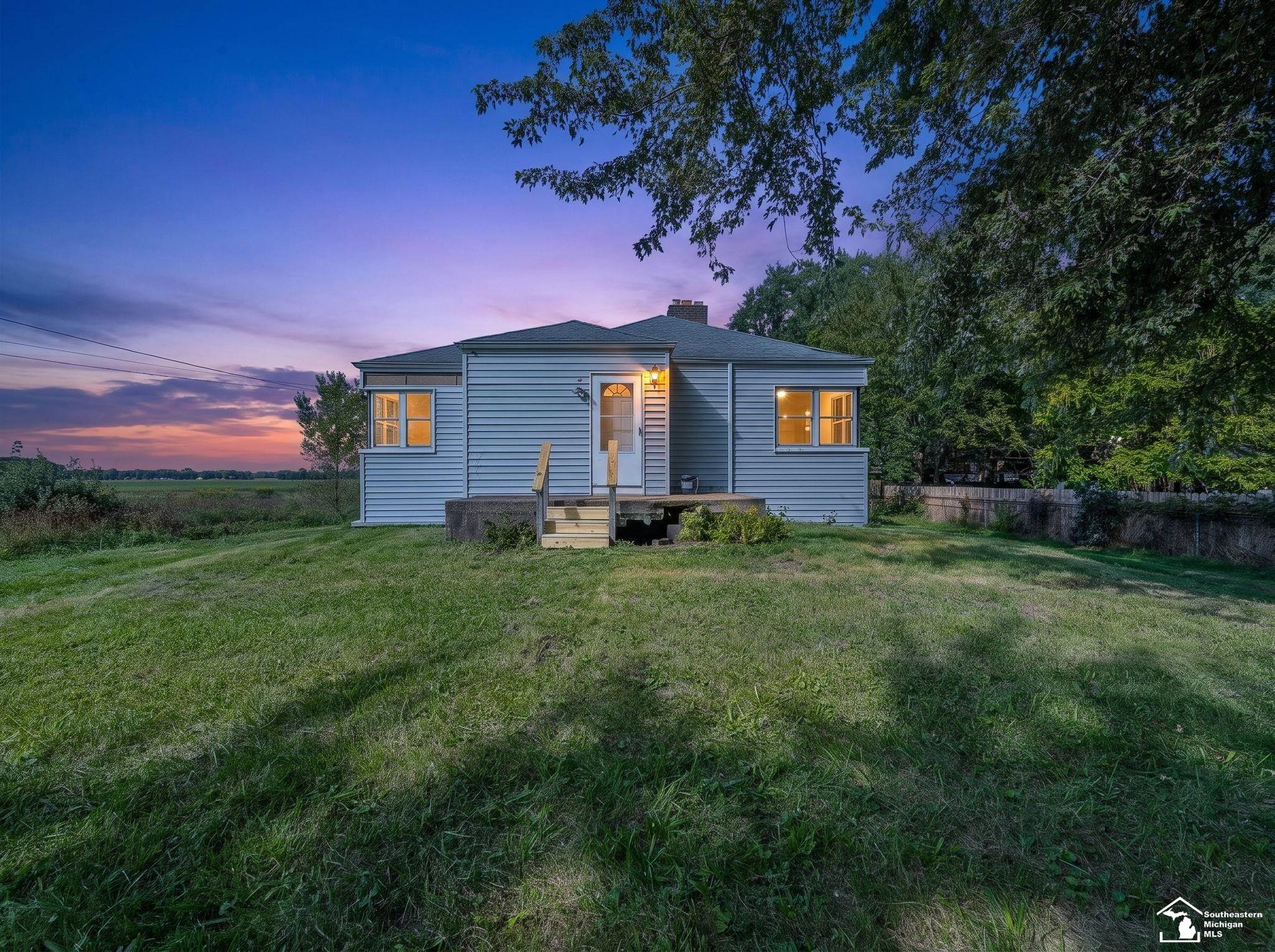 Photo 2 of Single family home for sale at 564 Castella Rd, Temperance, MI 48182 | MLS# 57050222777 | Listing updated on 2026-09-25