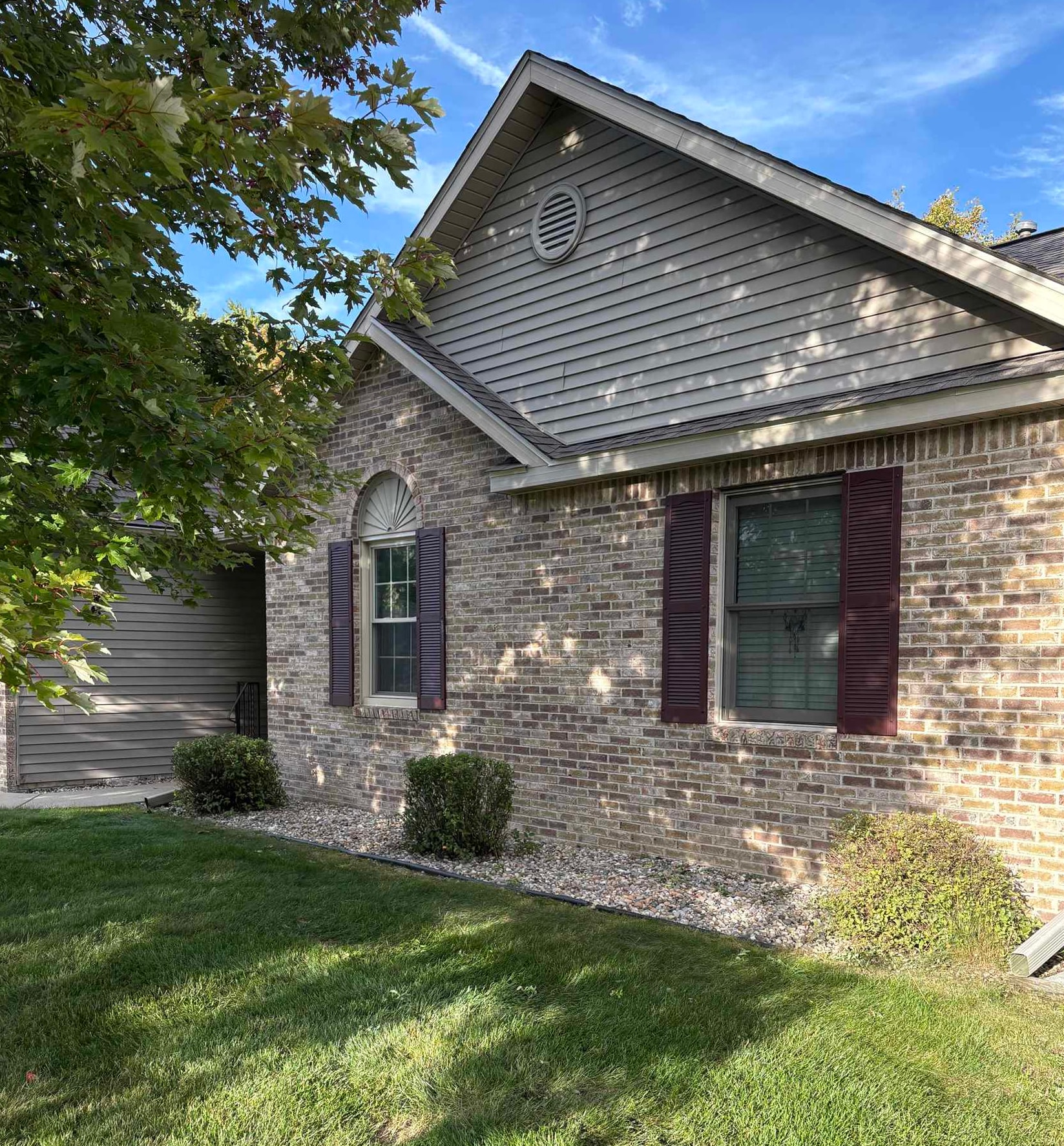 Listing Photo 5 - Condo for sale in building located at 11039 Kasteel Ct, Clio, MI 48420