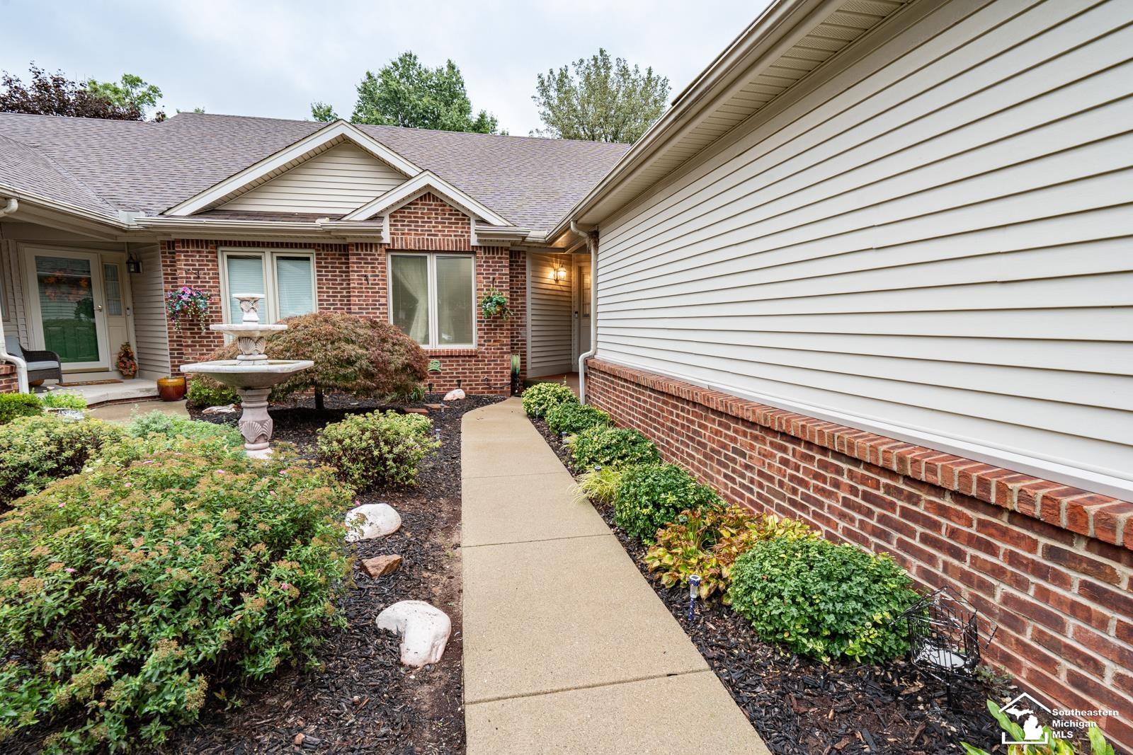 Photo 2 of Condo for sale at 1632 Spruce Ct, Temperance, MI 48182 | MLS# 57050222784 | Listing updated on 2026-09-24
