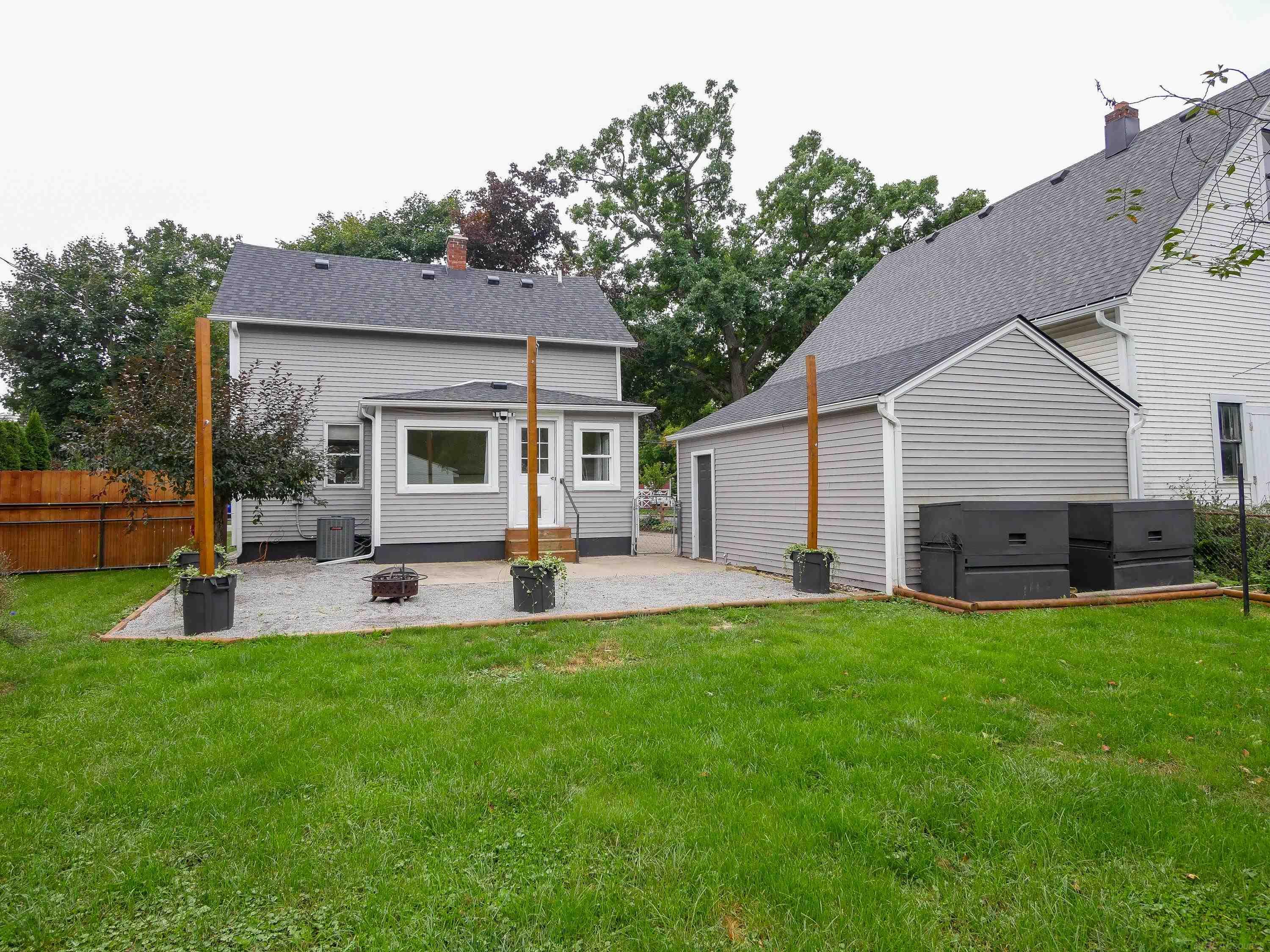 Photo 2 of Single family home for sale at 22761 W Main Rd, Armada, MI 48005 | MLS# 58050222789 | Listing updated on 2026-09-30