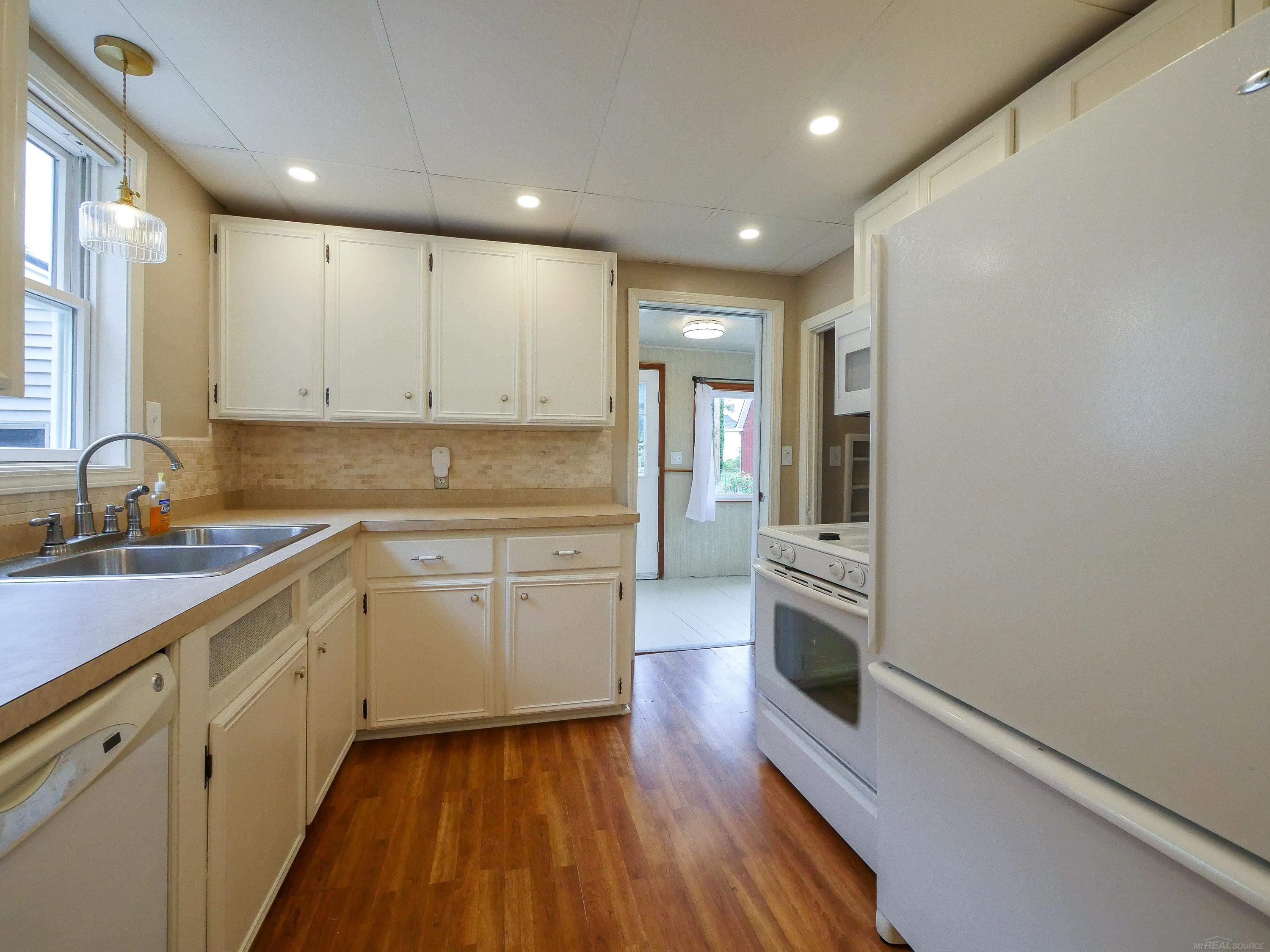 Photo 4 of Single family home for sale at 22761 W Main Rd, Armada, MI 48005 | MLS# 58050222789 | Listing updated on 2026-09-30