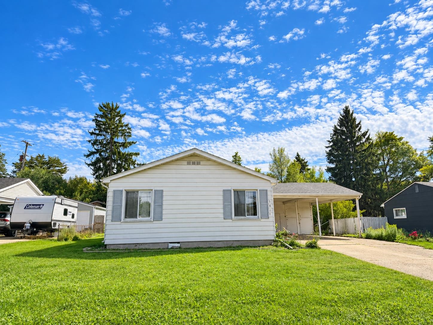 Photo 1 of Single family home for sale at 3417 Miller Rd, Flint, MI 48503 | MLS# 5050222790 | Listing updated on 2026-09-24
