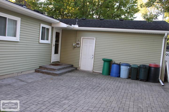 Photo 3 of Single family home for sale at 23927 Demley Dr, Clinton Township, MI 48035 | MLS# 58050222812 | Listing updated on 2026-10-01