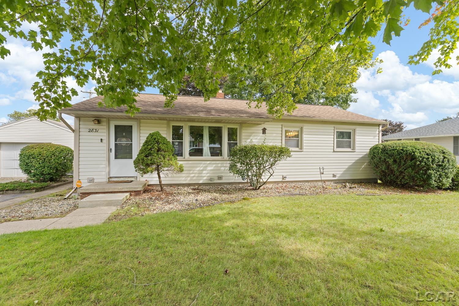 Photo 1 of Single family home for sale at 2831 Park Dr, Adrian, MI 49221 | MLS# 56050222822 | Listing updated on 2026-09-28