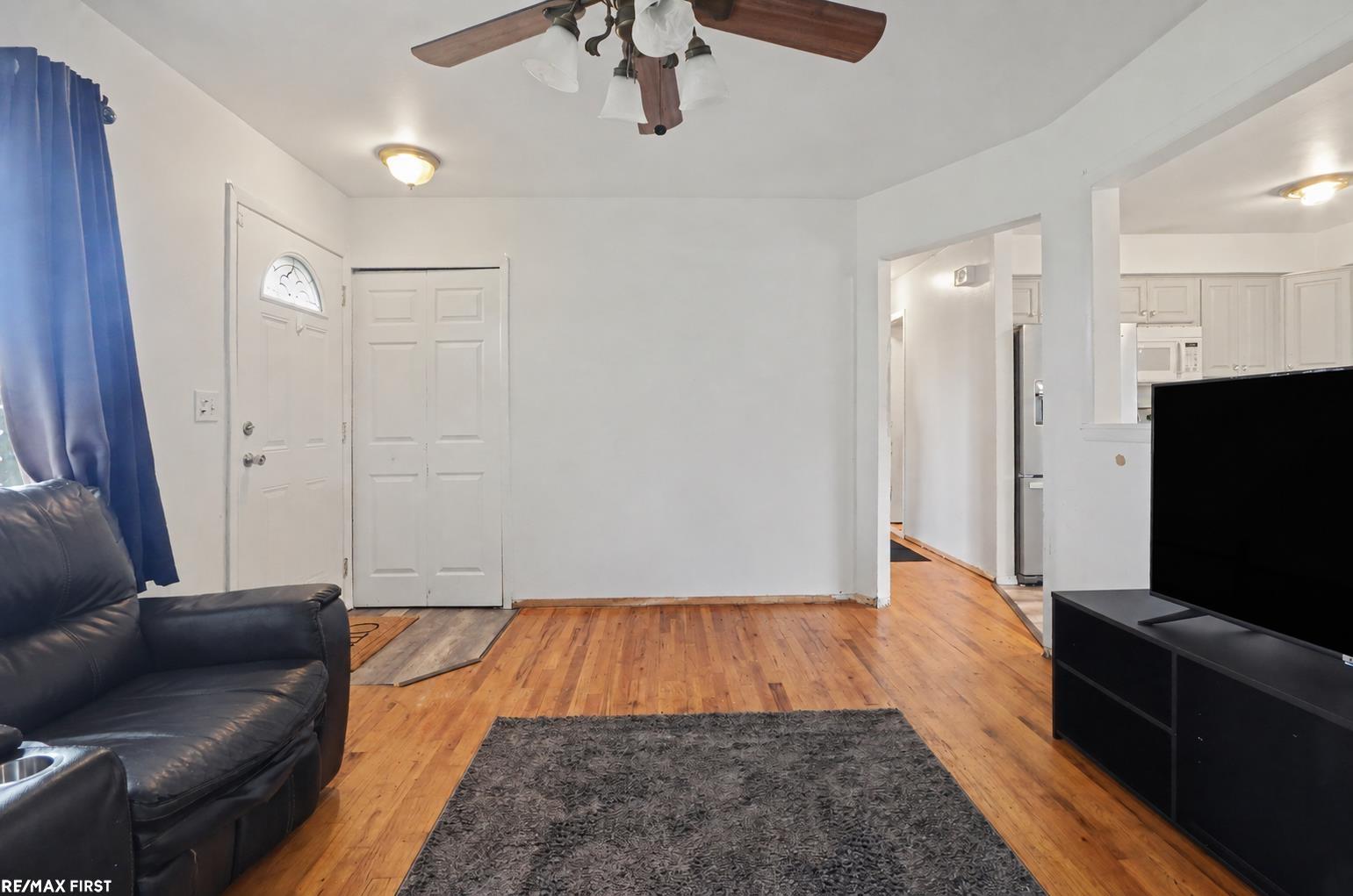 Photo 3 of Single family home for sale at 35247 Kelly Rd, Clinton Township, MI 48035 | MLS# 58050222849 | Listing updated on 2026-09-25