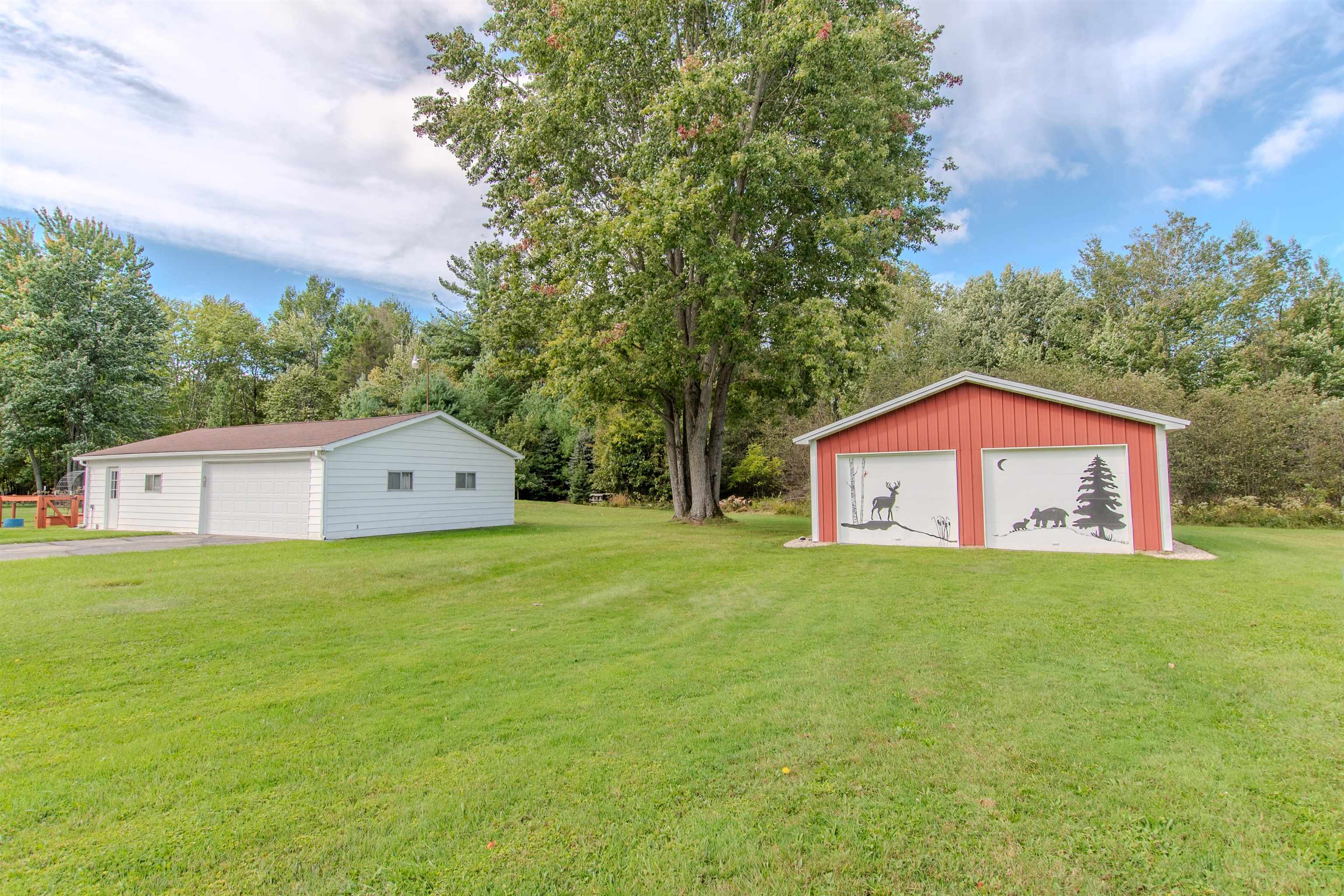 Photo 1 of Single family home for sale at 2919 N Castor Rd, Coleman, MI 48618 | MLS# 50222858 | Listing updated on 2026-09-24