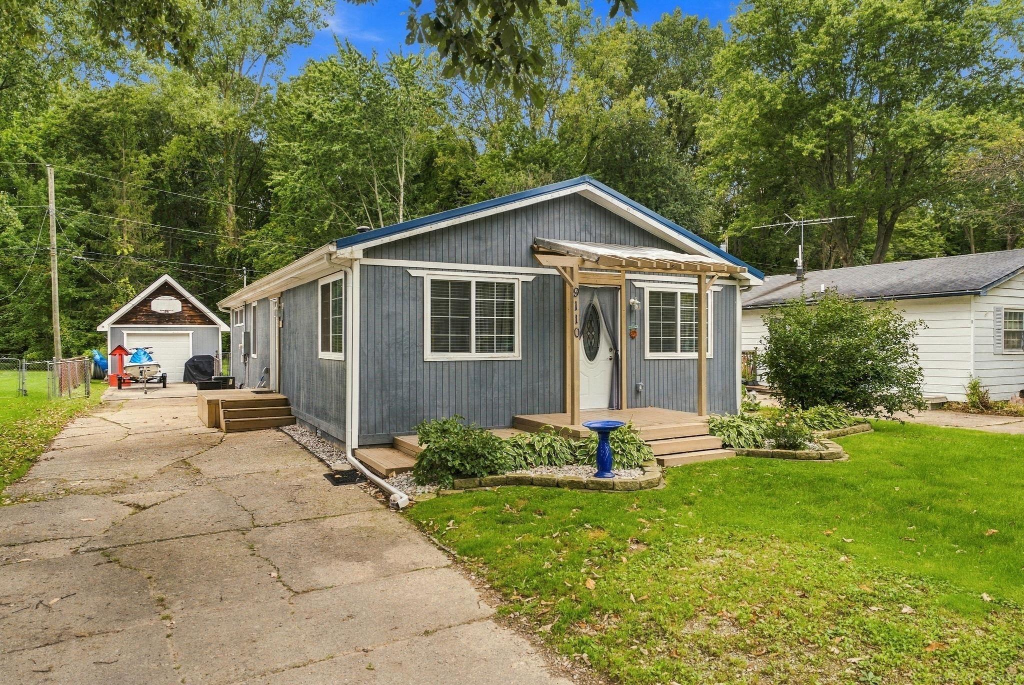 Photo 1 of Sale Pending at 9110 Island Dr, Clay, MI 48001 | MLS# 58050222861 | Listing updated on 2026-10-01
