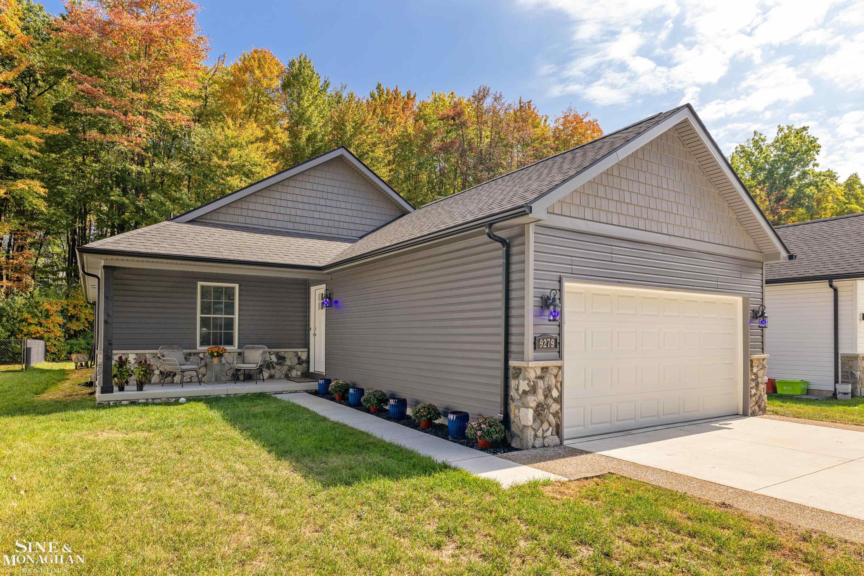 Photo 1 of Single family home for sale at 9279 Oakdale St, Clay, MI 48001 | MLS# 58050222862 | Listing updated on 2026-09-24