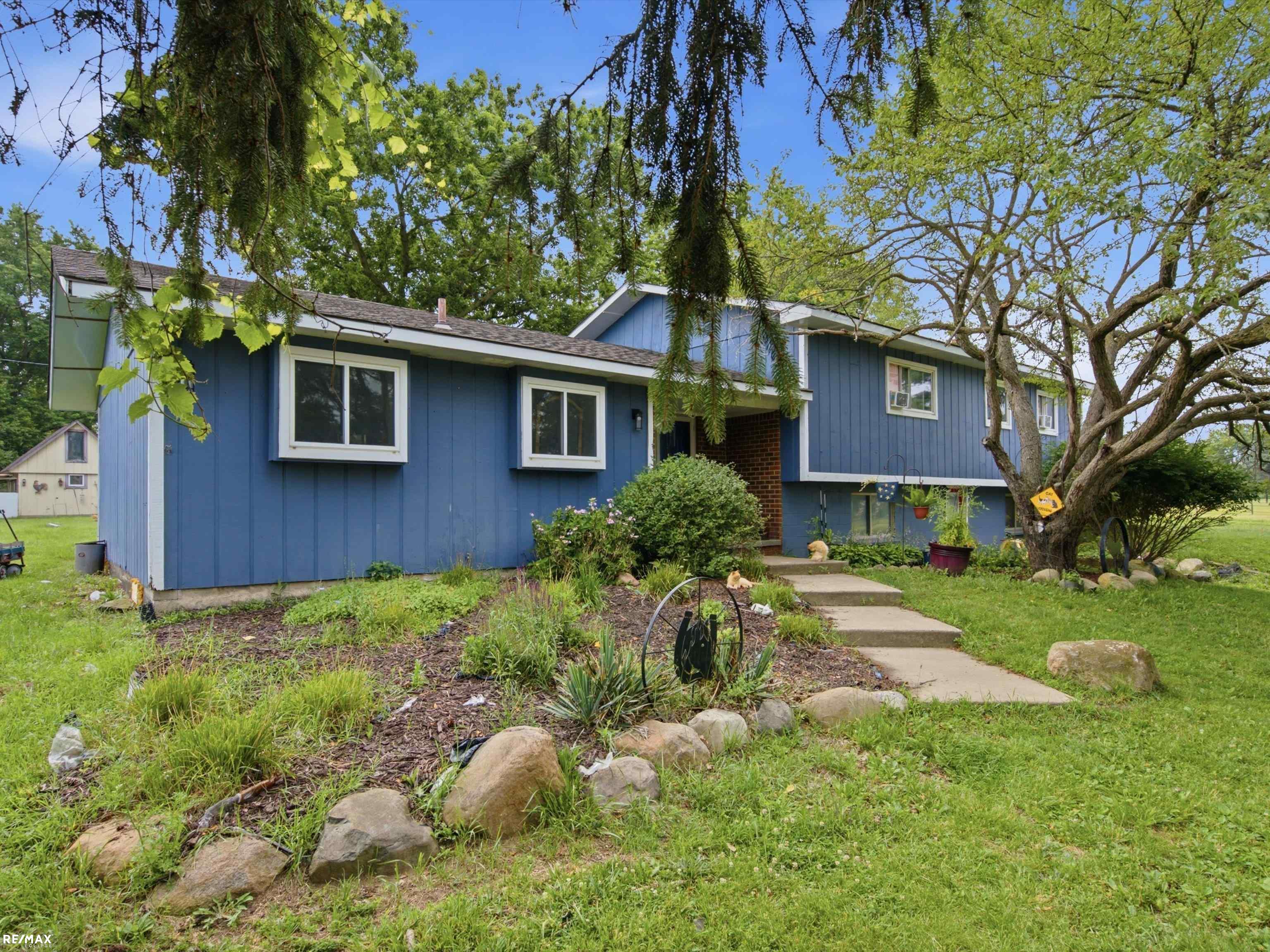 3111 Howland Road photo 2