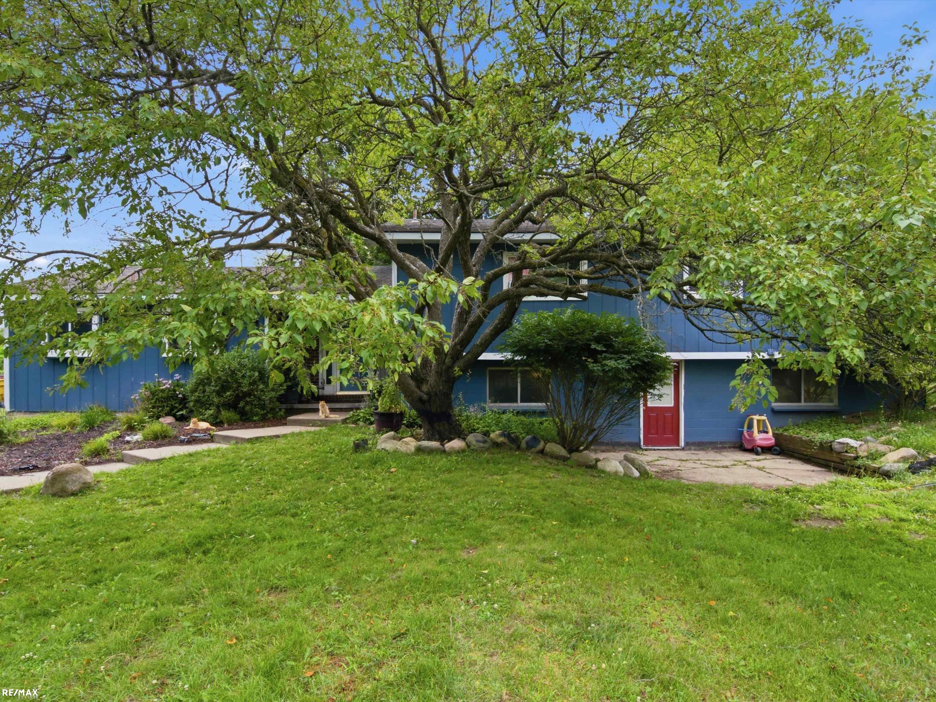 3111 Howland Road photo 3