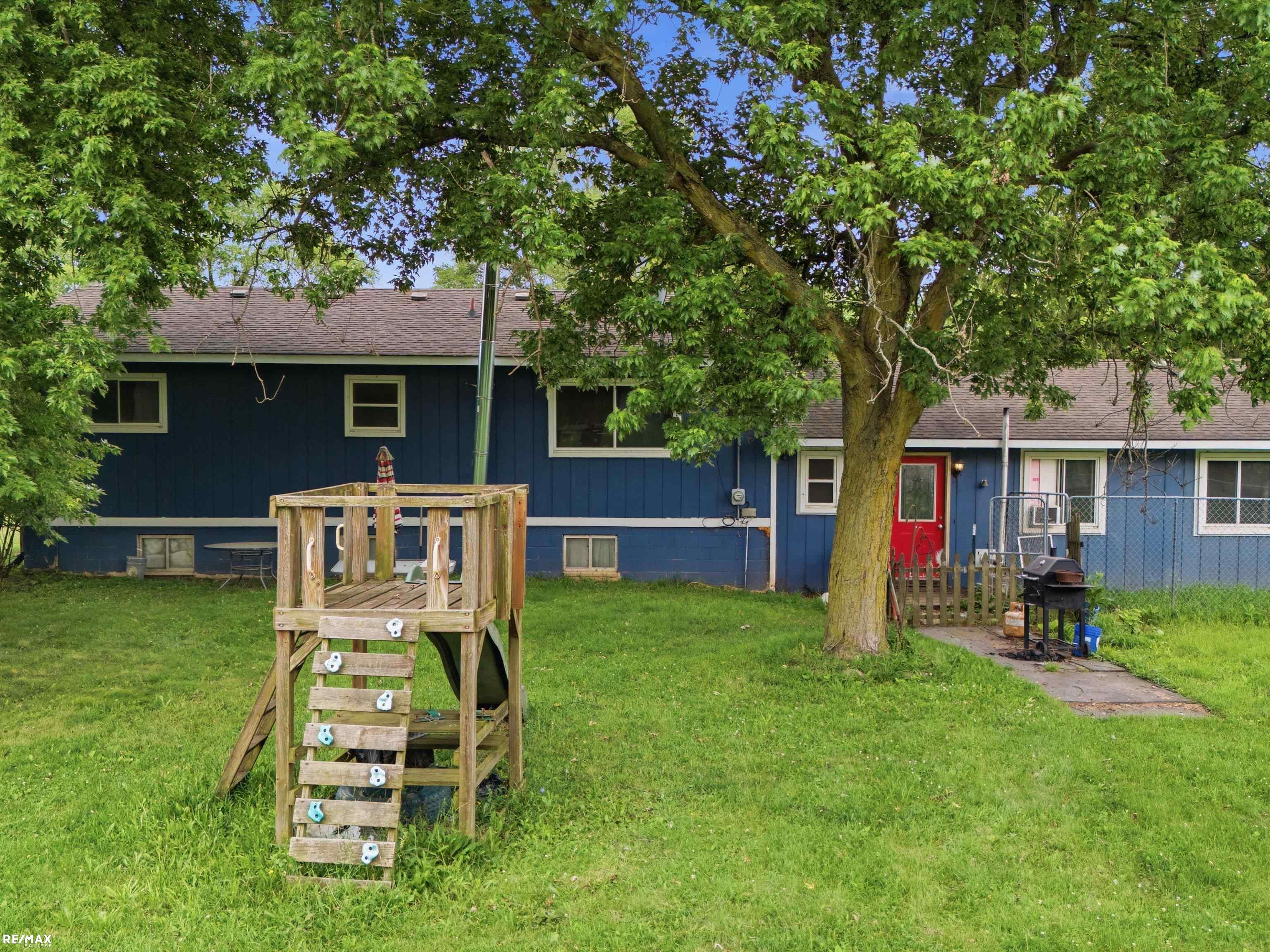 3111 Howland Road photo 6