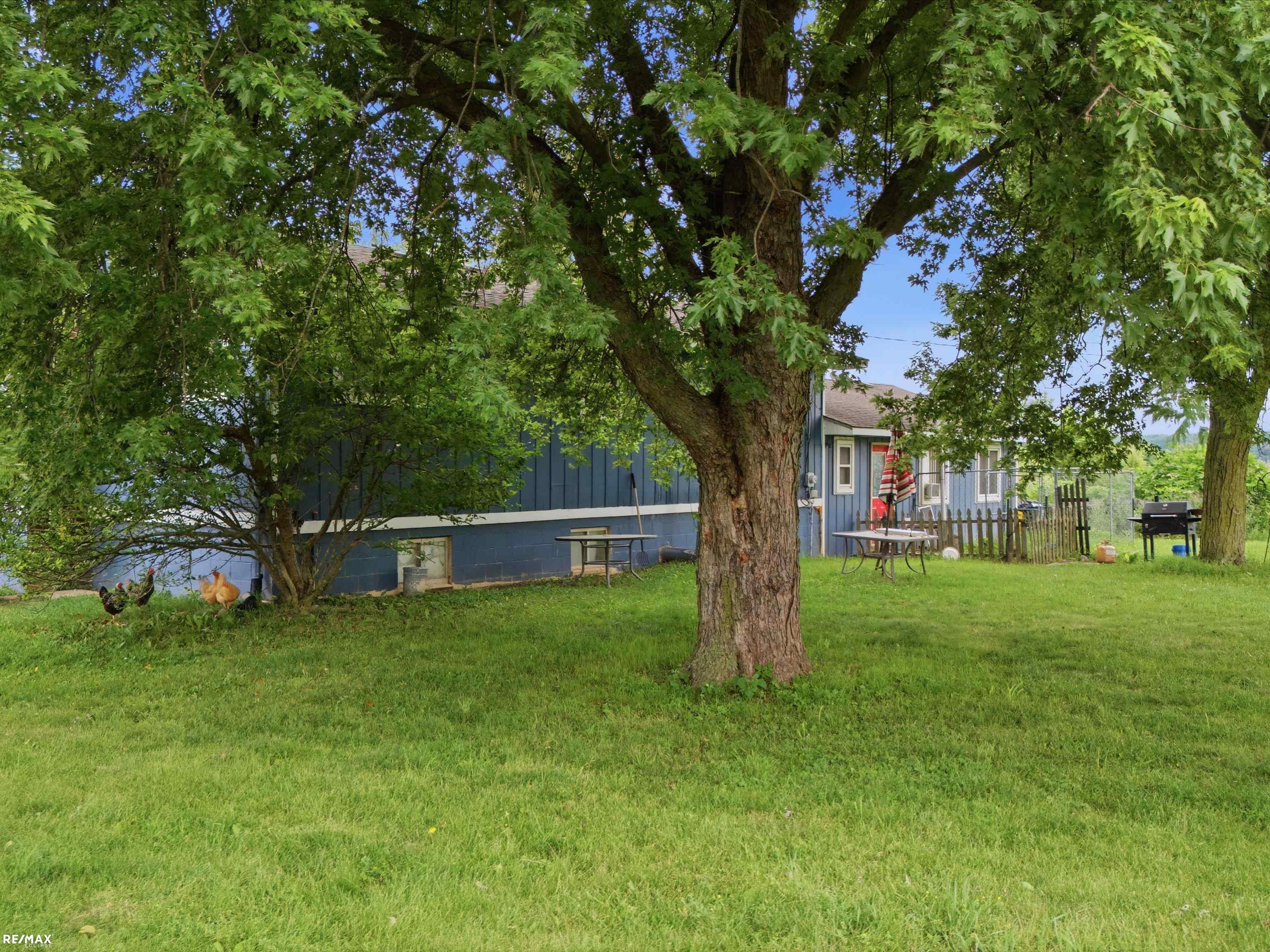 3111 Howland Road photo 7