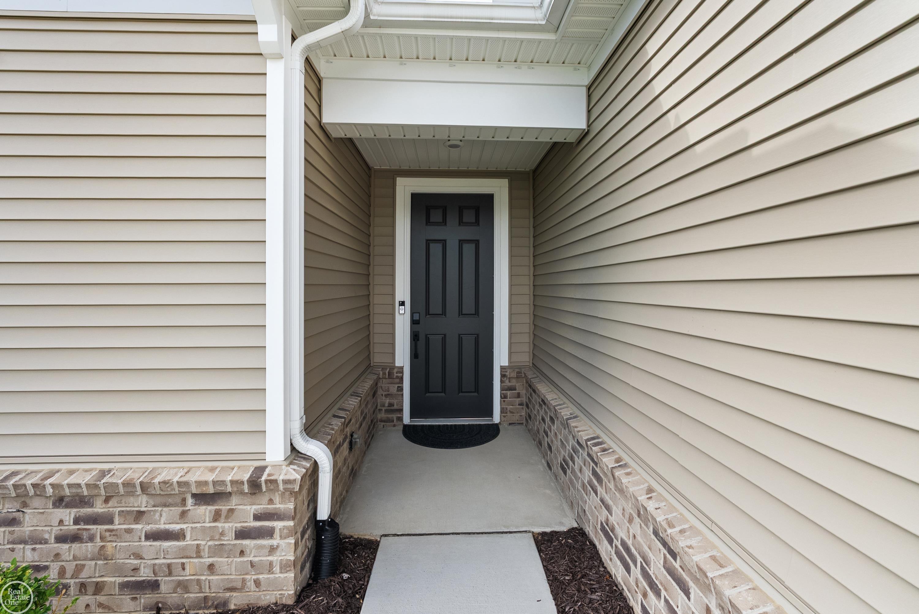 Photo 3 of Single family home for sale at 4162 Flagstone Dr, Milford, MI 48381 | MLS# 58050222876 | Listing updated on 2026-09-25