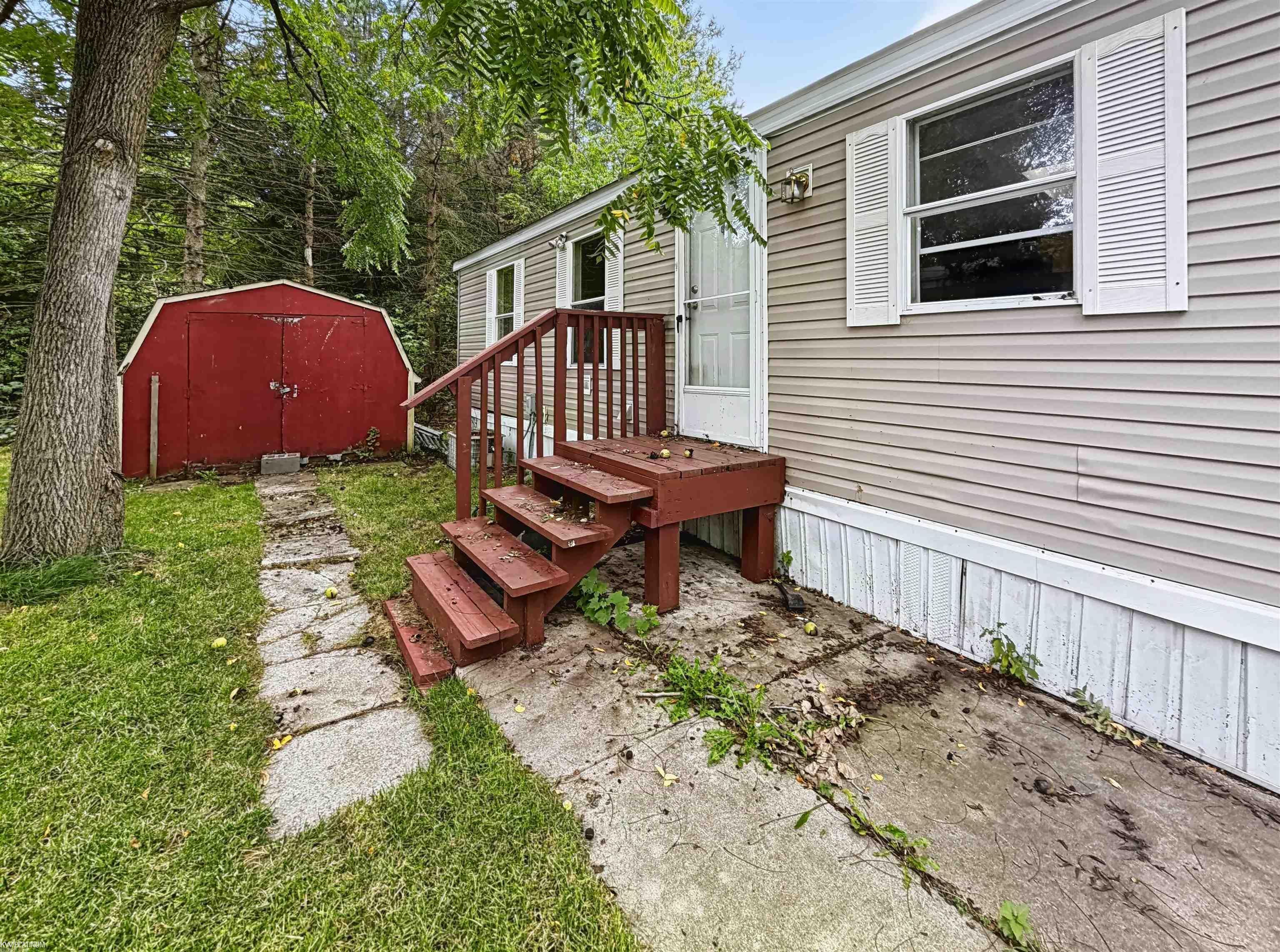 Photo 3 of Single family home for sale at 225 Warwick Way, Auburn Hills City Oakland, MI 48326 | MLS# 58050222877 | Listing updated on 2026-10-05