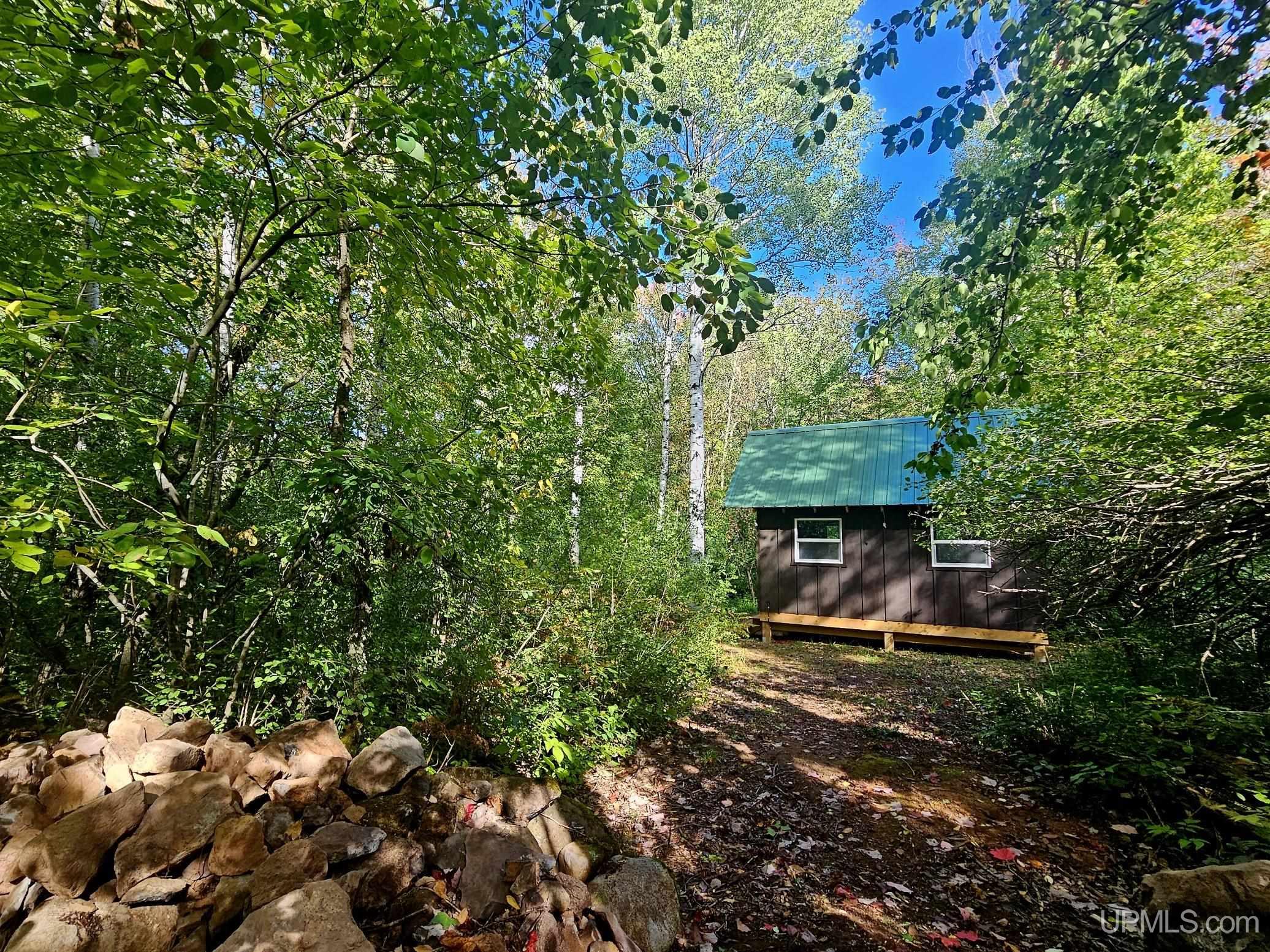 Photo 4 of Sale Pending at N10840 Vanderhagen Rd, Ironwood, MI 49938 | MLS# 50222888 | Listing updated on 2026-10-06
