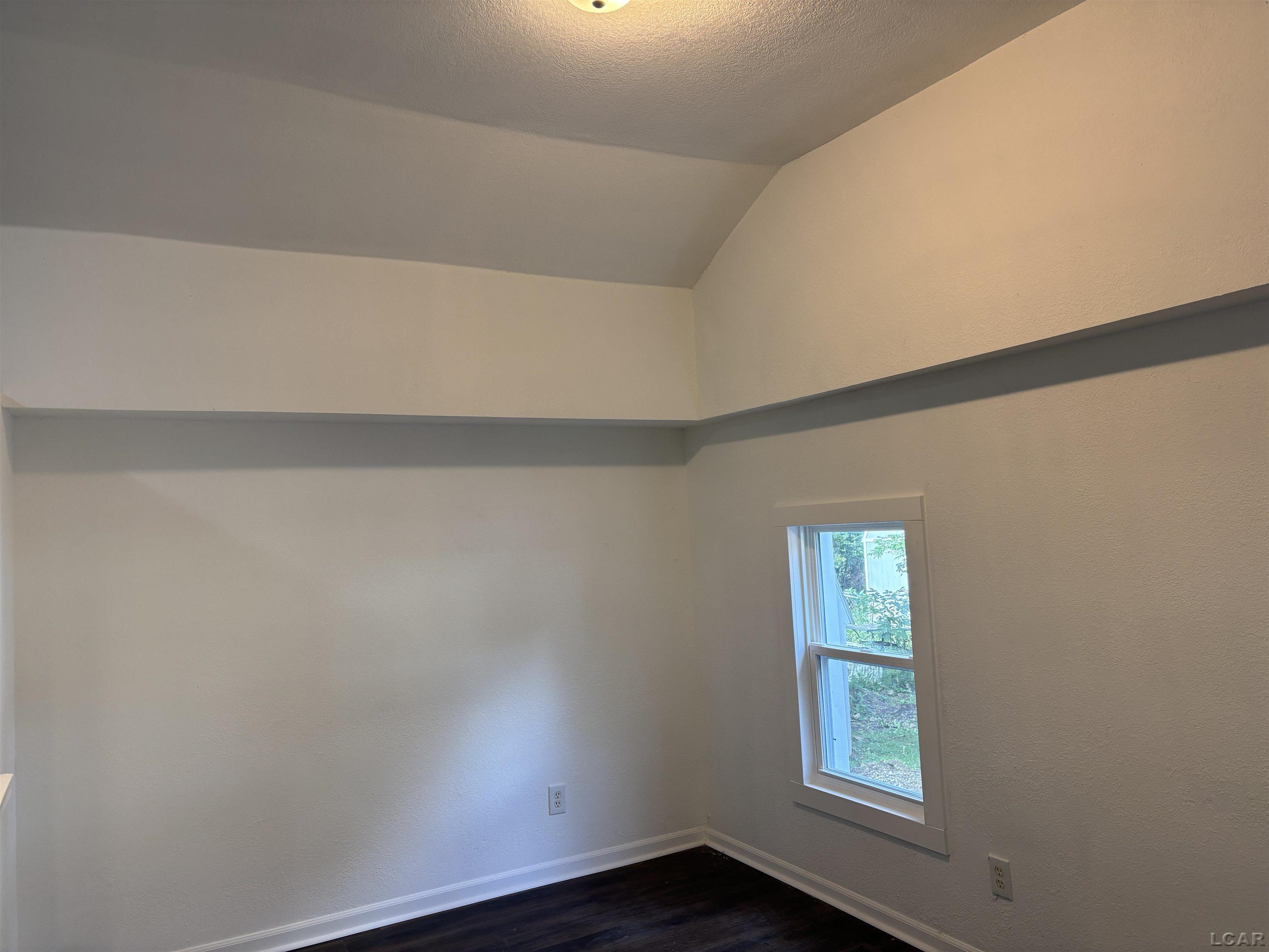 Photo 3 of Single family home for sale at 328 Bristol St, Adrian, MI 49221 | MLS# 56050222895 | Listing updated on 2026-09-28