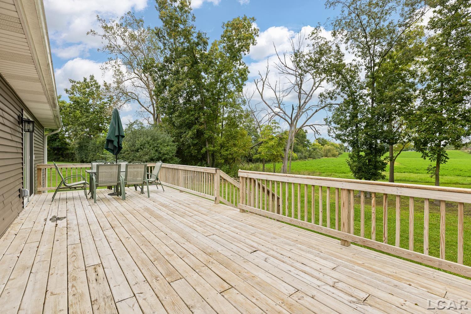 Photo 3 of Single family home for sale at 611 Red Maple Dr, Tecumseh, MI 49286 | MLS# 56050222907 | Listing updated on 2026-09-24