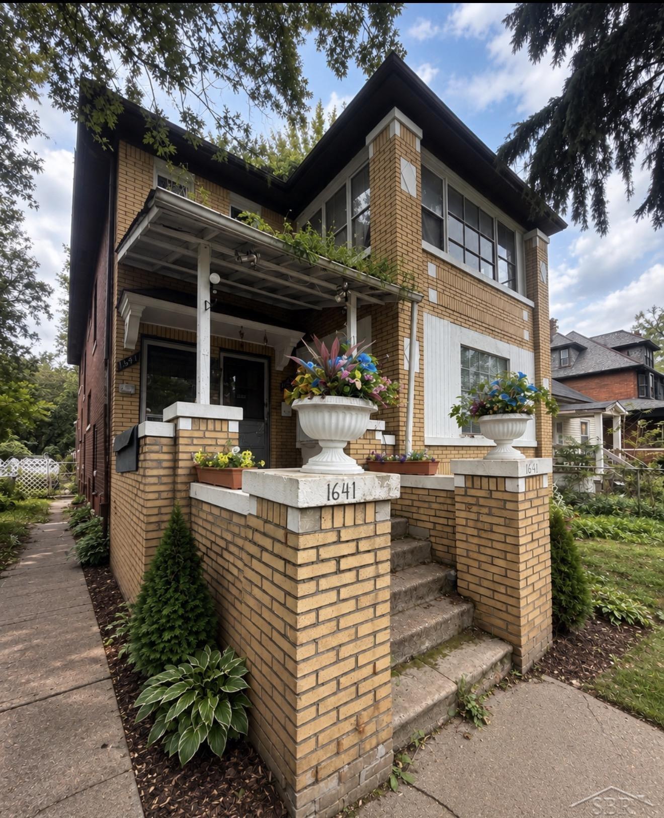 Listing Photo 4 - Condo for sale in building located at 1641 Clark St, Detroit, MI 48209