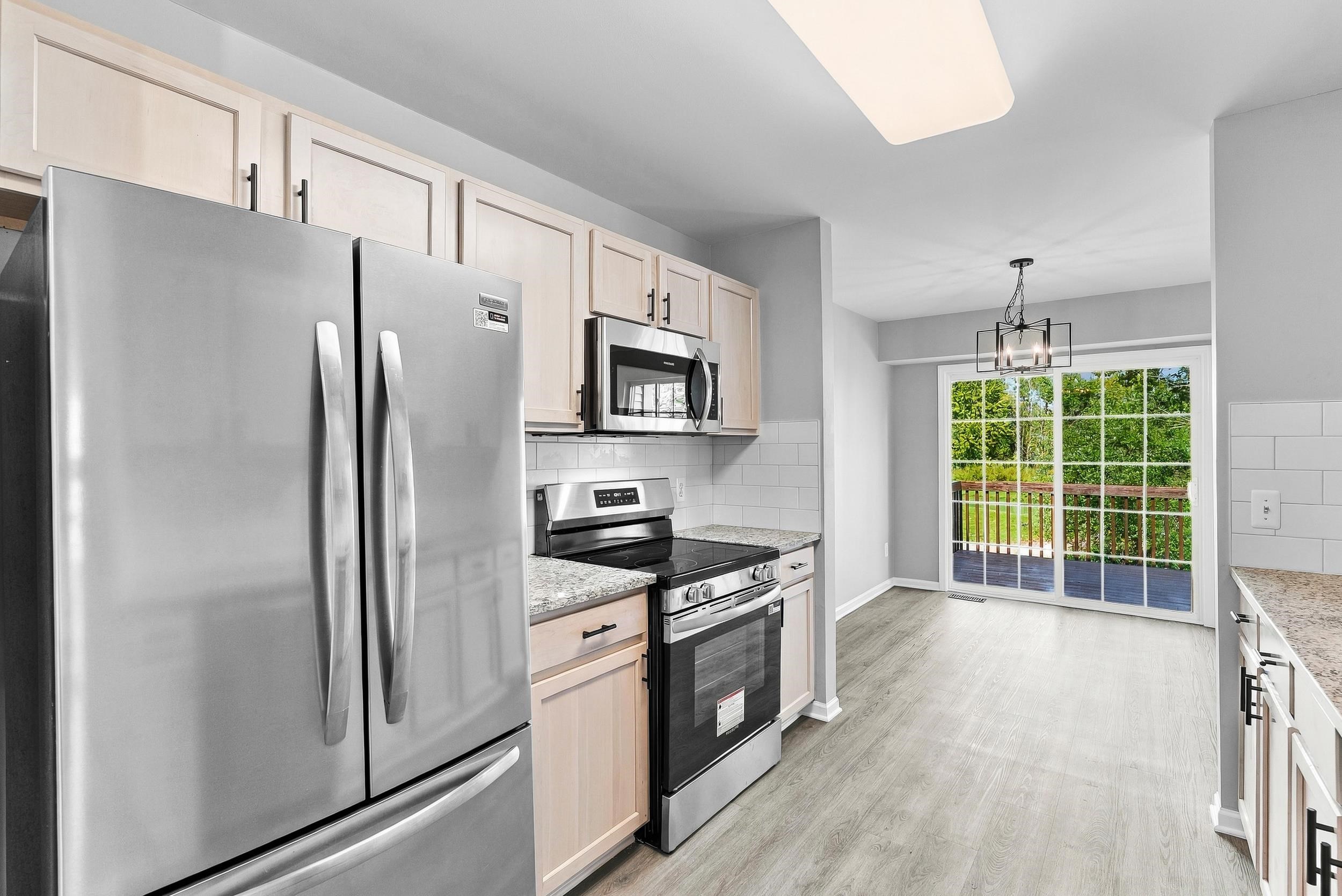Listing Photo 5 - Condo for sale in building located at 6374 Clb Ct, Grand Blanc, MI 48439
