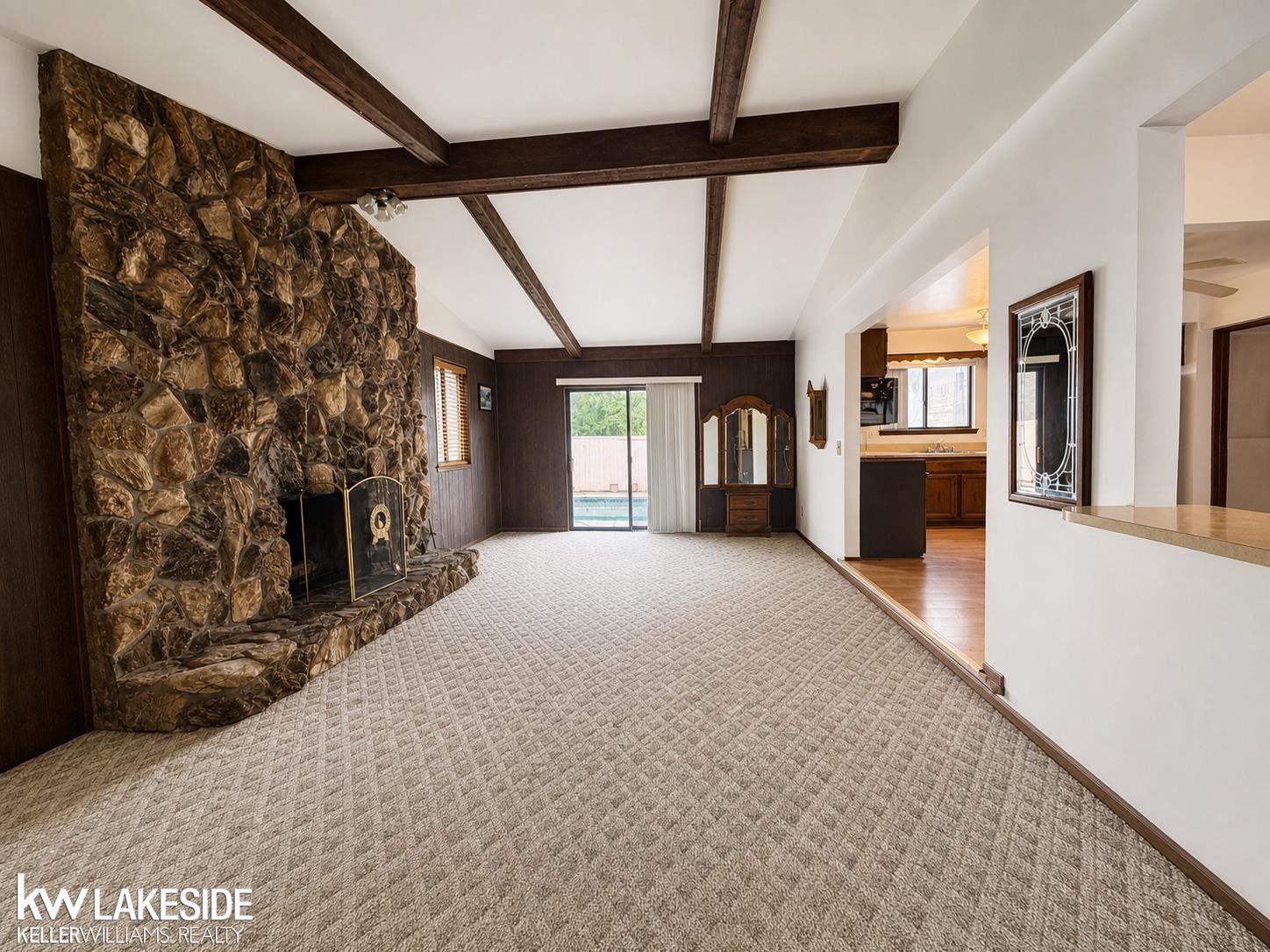 Photo 4 of Single family home for sale at 47122 Blueridge Dr, Macomb, MI 48044 | MLS# 58050222928 | Listing updated on 2026-09-25