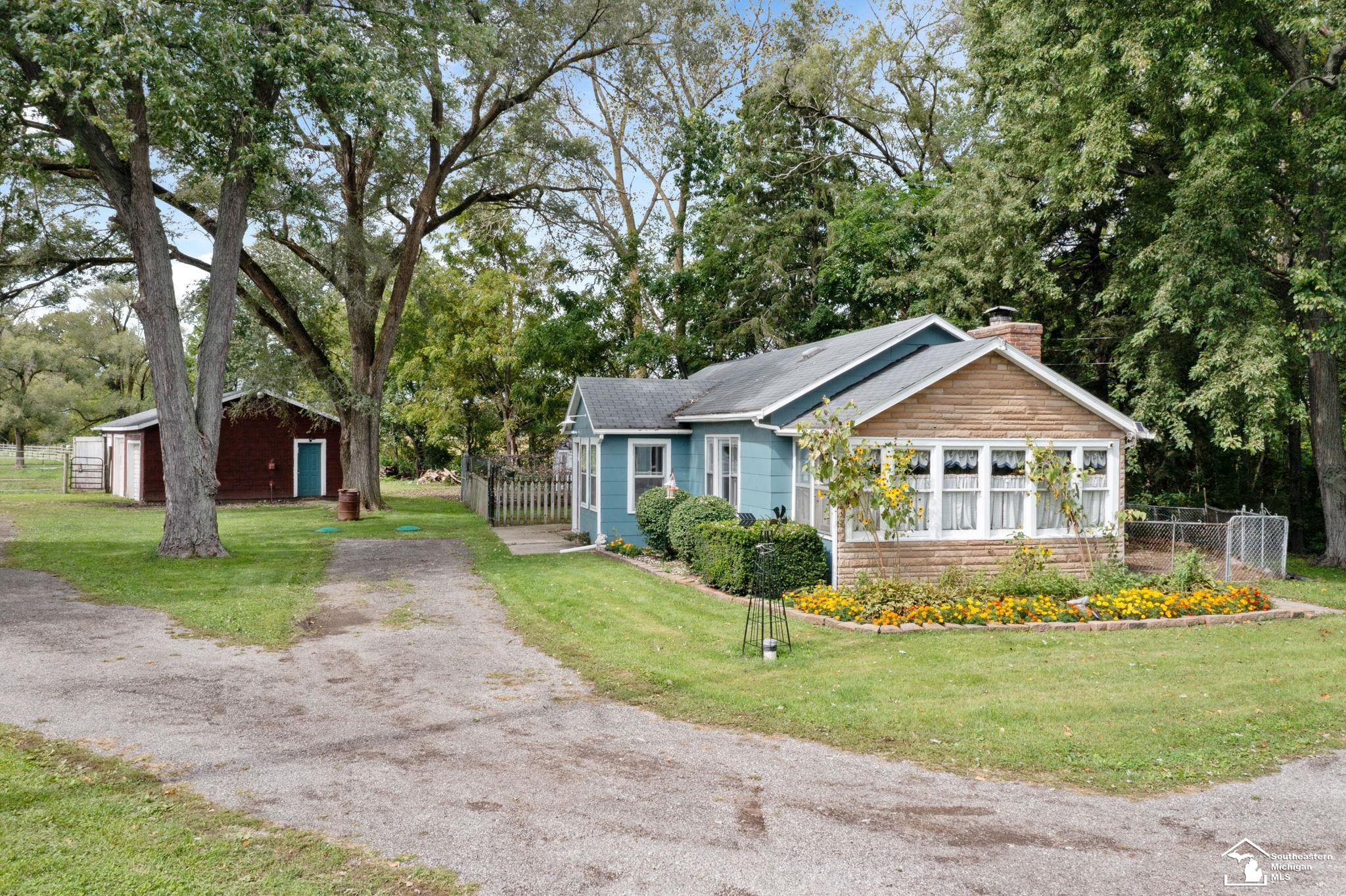 Photo 1 of Single family home for sale at 9111 S Telegraph Rd, Temperance, MI 48182 | MLS# 57050222930 | Listing updated on 2026-09-30