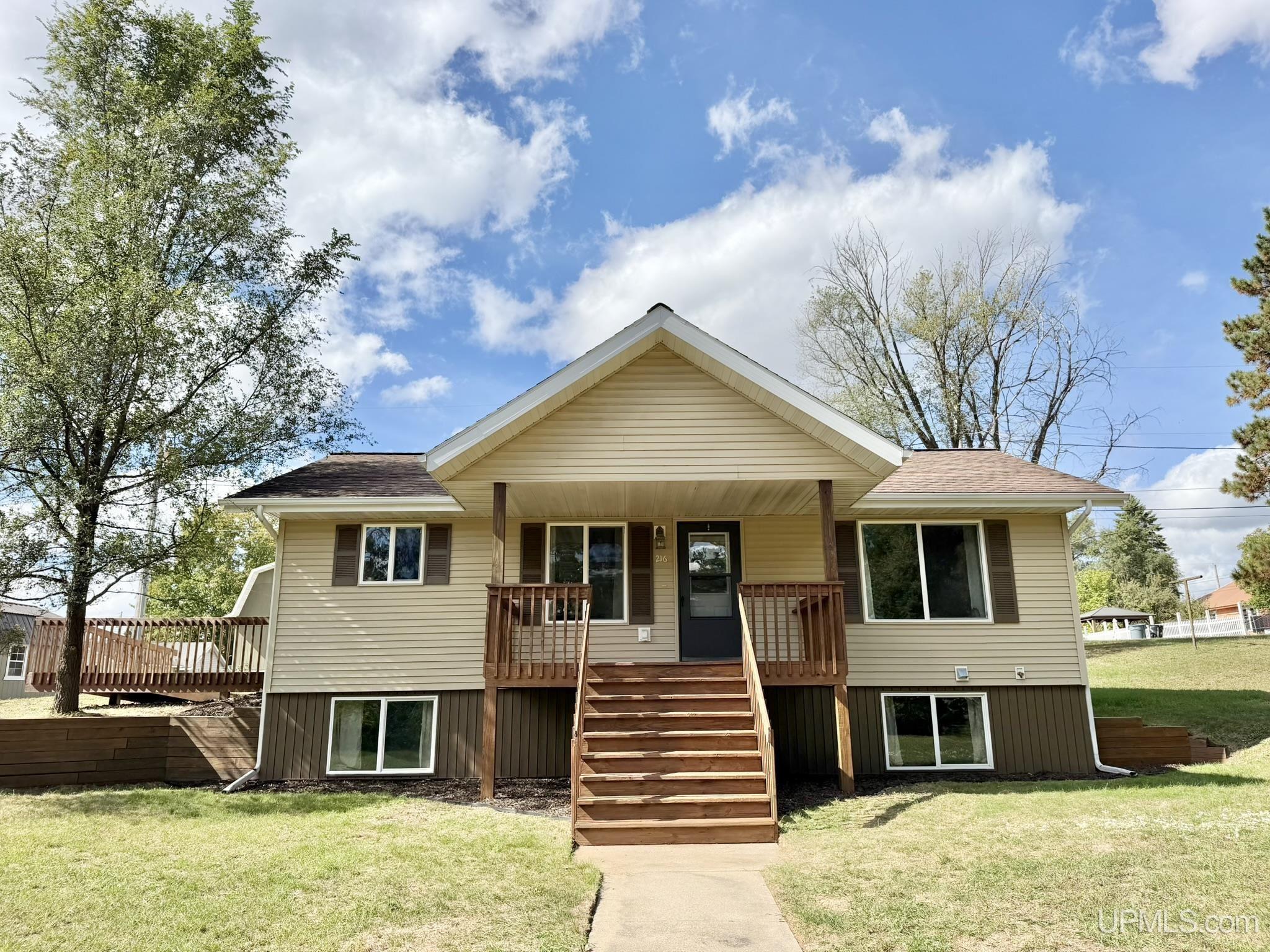 Single family home for sale at 216 Parkway St, Kingsford, MI 49802 | MLS# 50222974
