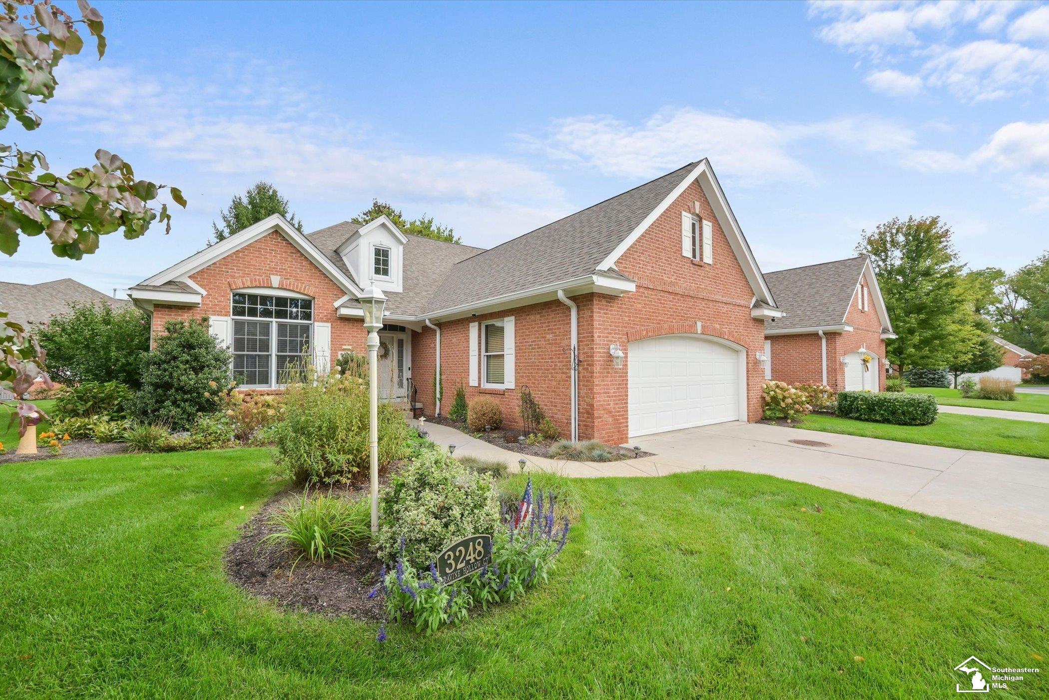 Photo 3 of Condo for sale at 3248 Ravine Holw Ct, Lambertville, MI 48144 | MLS# 57050222980 | Listing updated on 2026-09-28