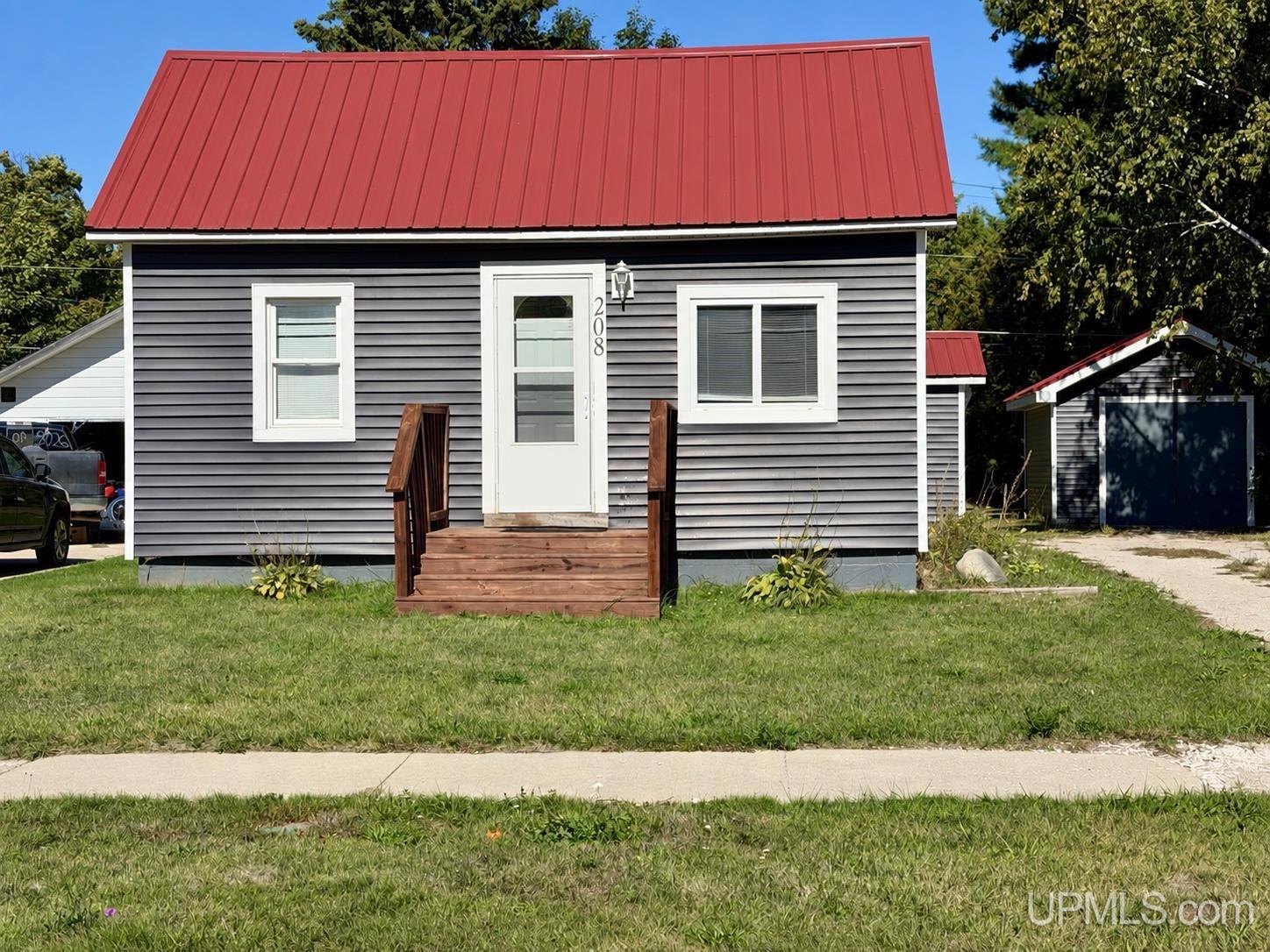 Photo 1 of Single family home for sale at 208 W Victory Way, Newberry, MI 49868 | MLS# 50222992 | Listing updated on 2026-09-27