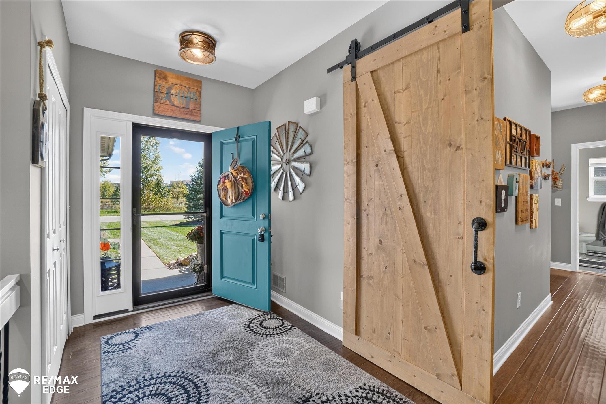 Photo 3 of Single family home for sale at 8308 Peninsula Cir, Grand Blanc, MI 48439 | MLS# 5050223022 | Listing updated on 2026-10-02