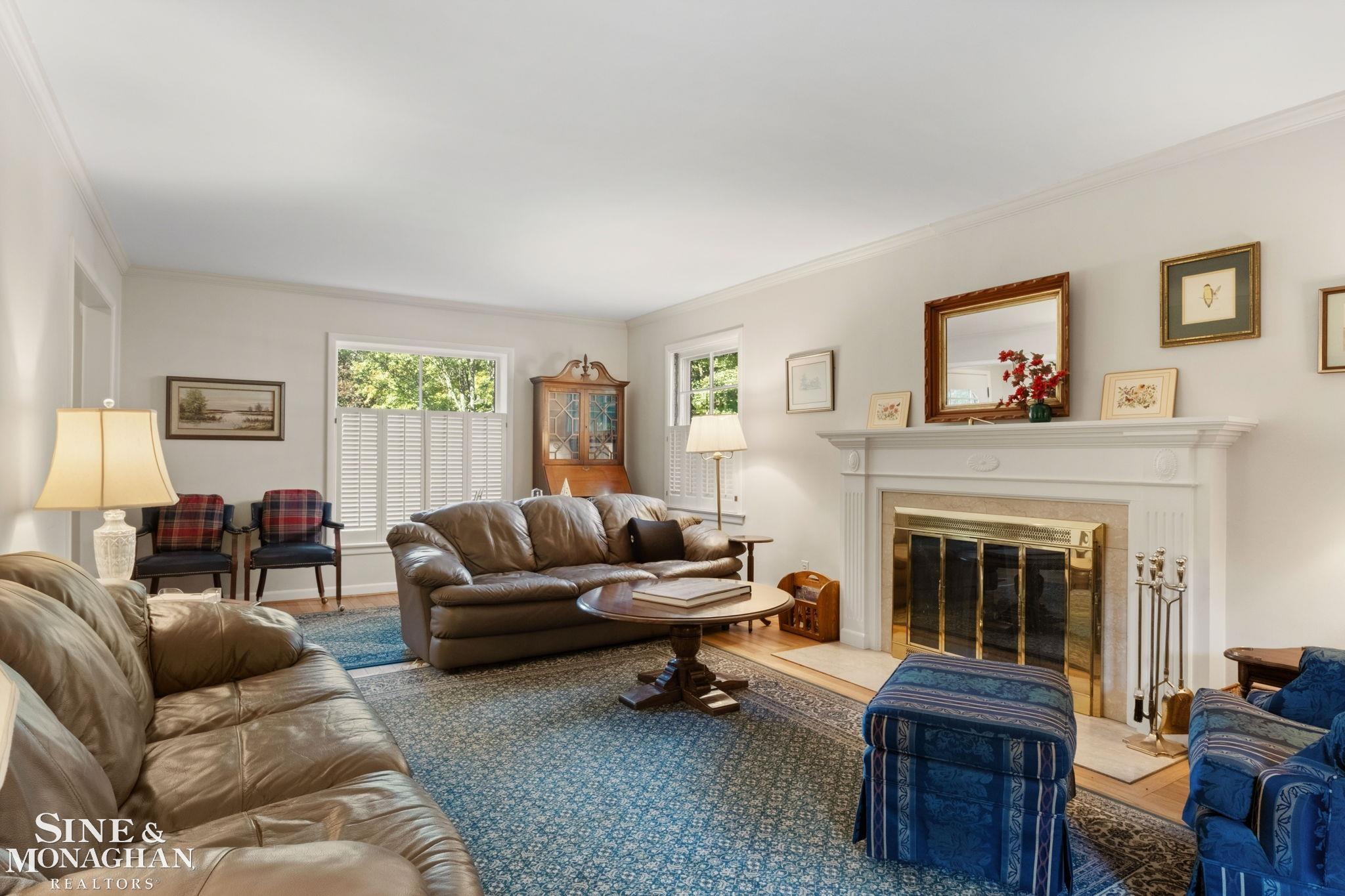 Photo 3 of Single family home for sale at 1302 Yorkshire Rd, Grosse Pointe Park, MI 48230 | MLS# 58050223037 | Listing updated on 2026-10-05