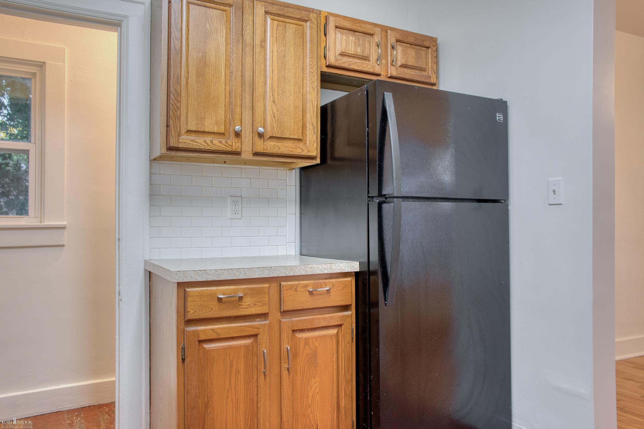 Photo 4 of Single family home for sale at 617 E Main St, Owosso, MI 48867 | MLS# 5050223038 | Listing updated on 2026-09-25
