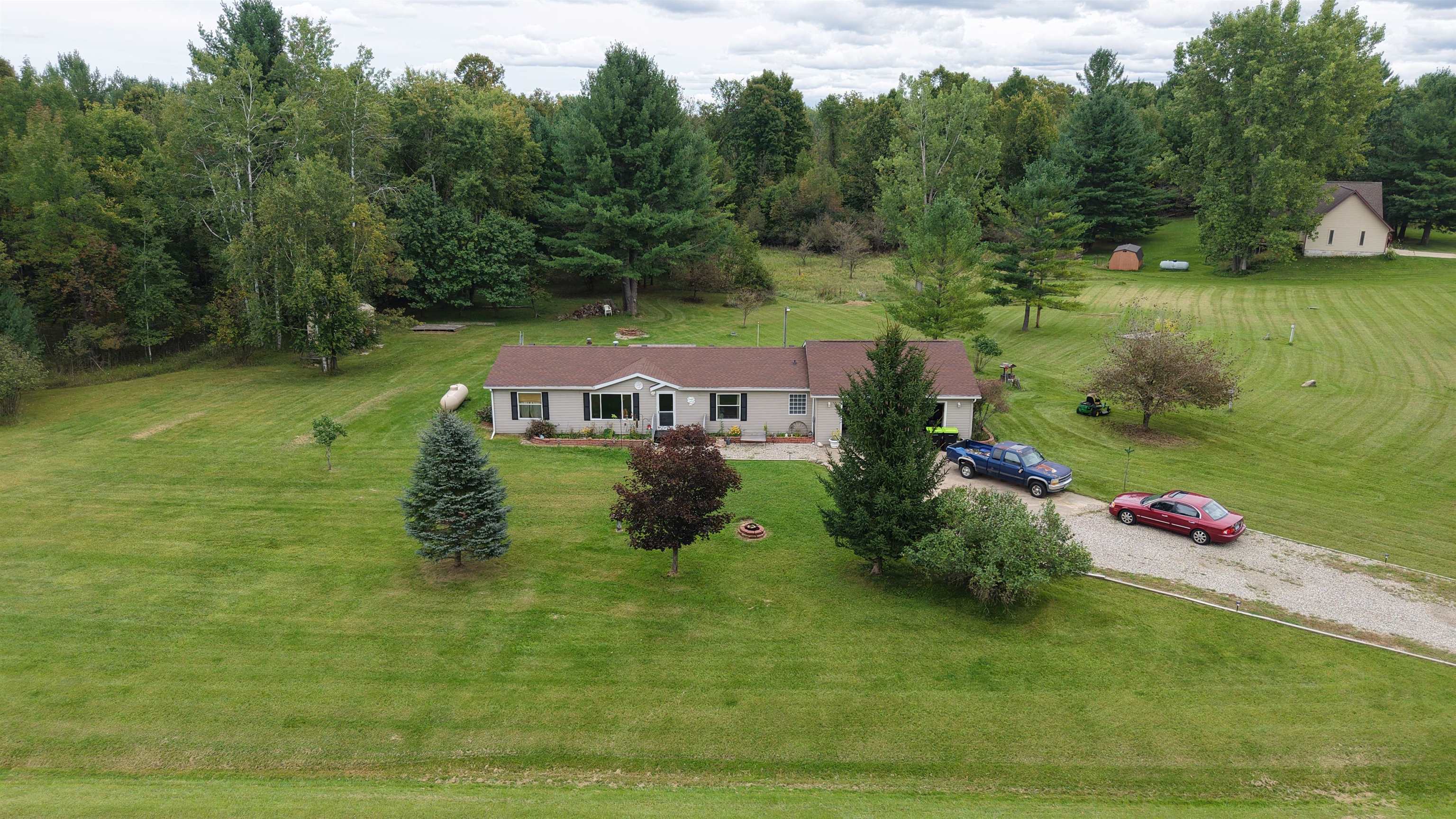 Photo 2 of Single family home for sale at 5348/5340 Avebury Way, Gladwin, MI 48624 | MLS# 50223055 | Listing updated on 2026-10-03