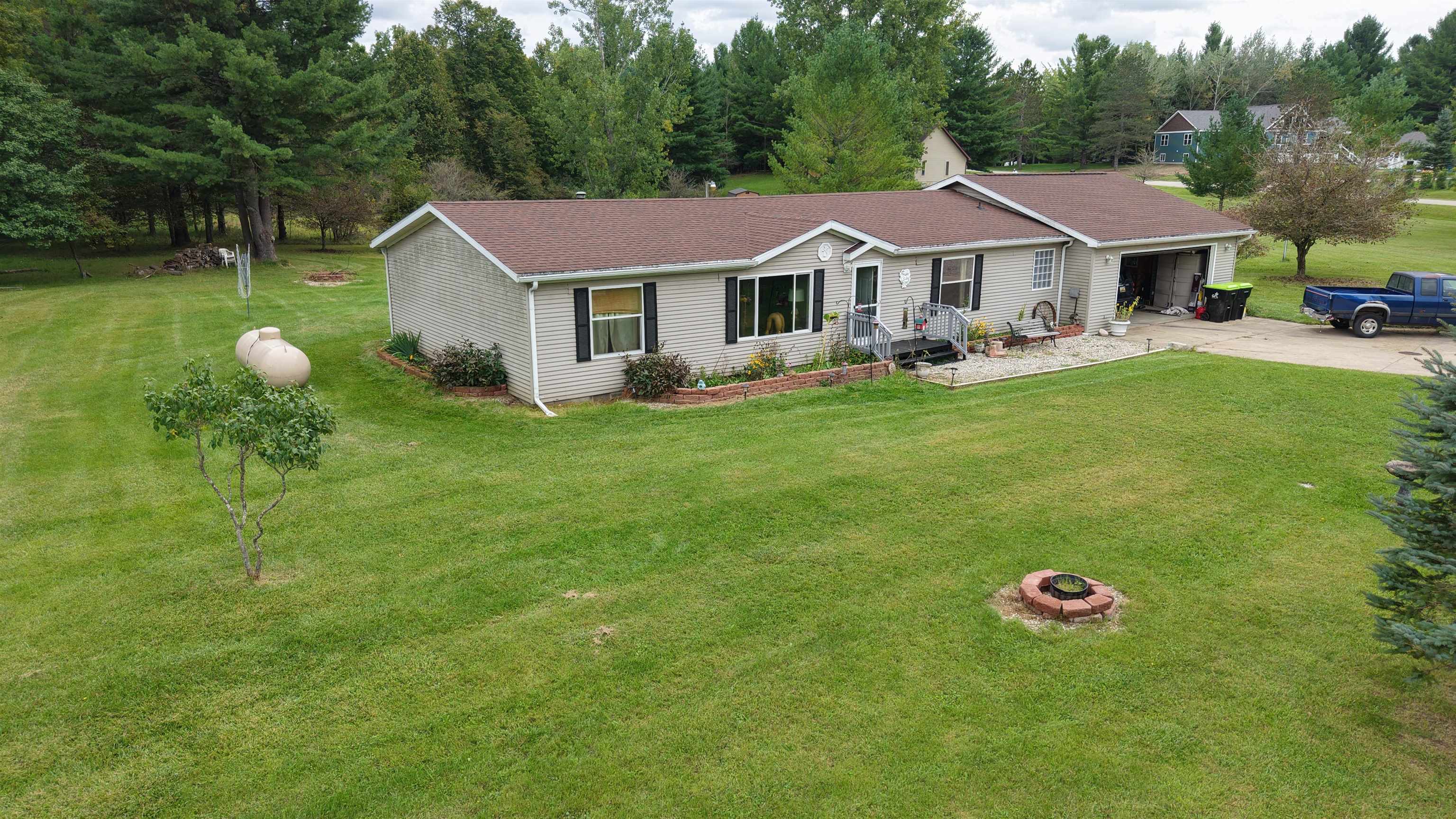 Photo 3 of Single family home for sale at 5348/5340 Avebury Way, Gladwin, MI 48624 | MLS# 50223055 | Listing updated on 2026-10-03