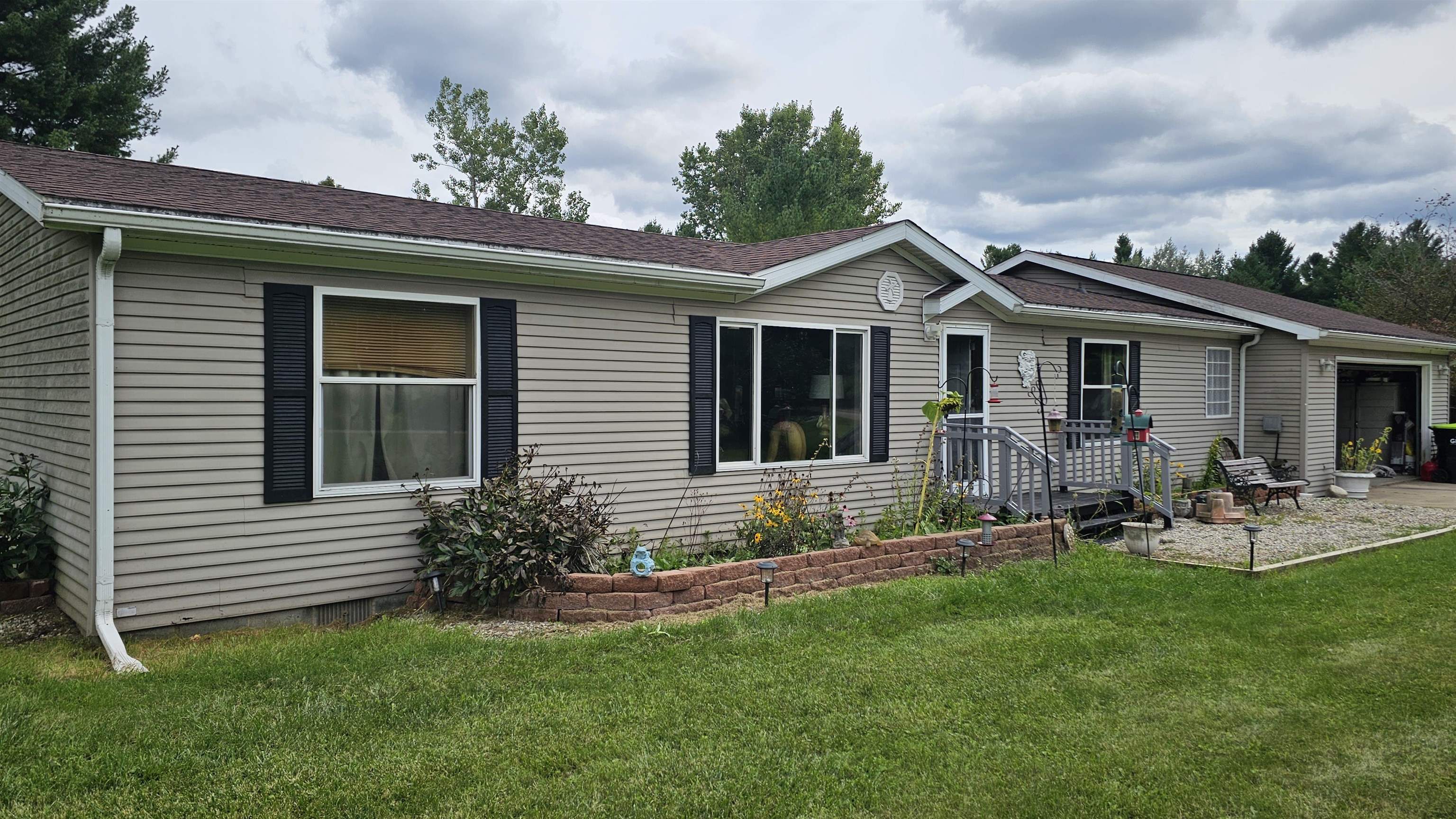 Photo 3 of Single family home for sale at 5348/5340 Avebury Way, Gladwin, MI 48624 | MLS# 50223055 | Listing updated on 2026-10-03