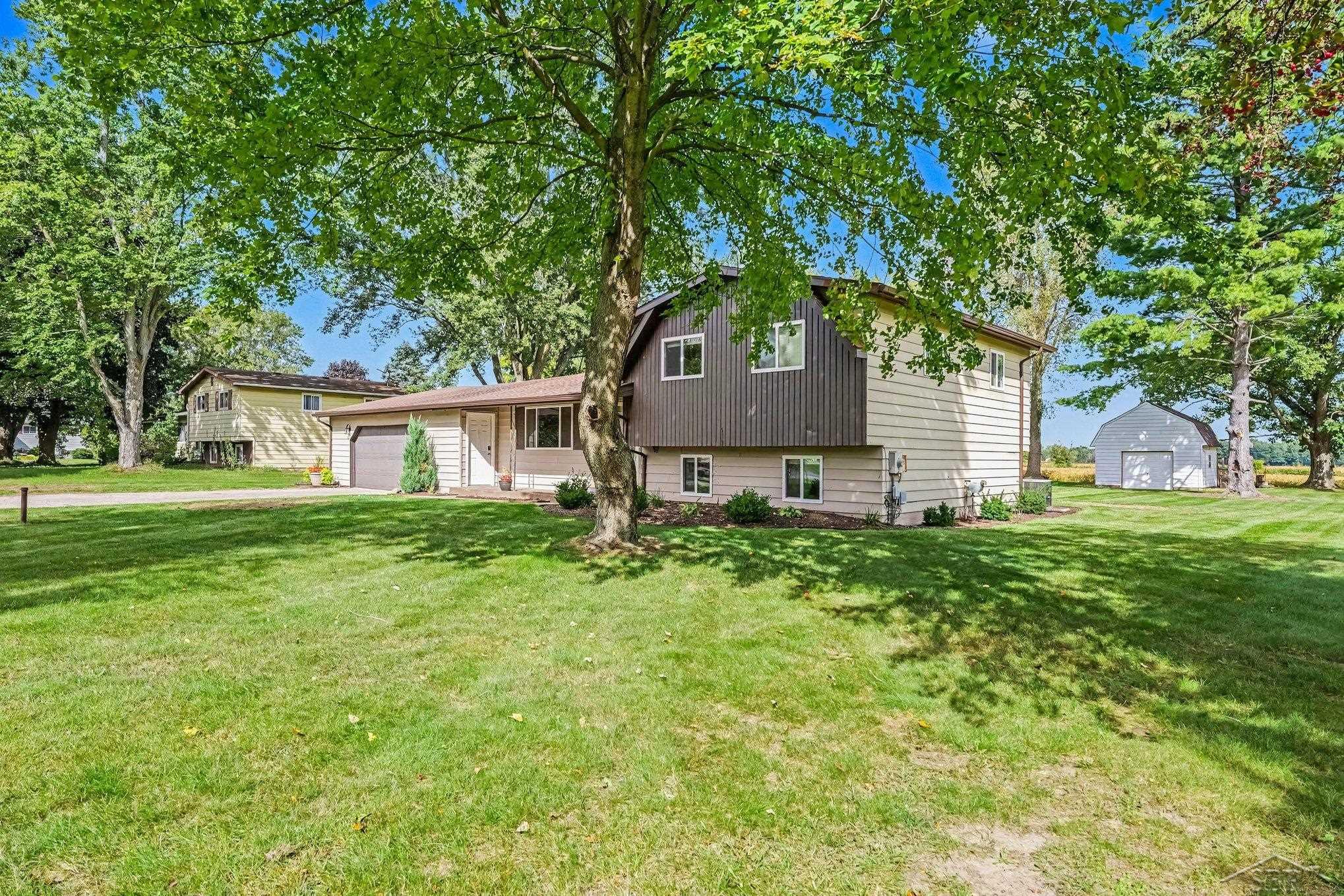 Photo 2 of Single family home for sale at 12759 Cimarron Rd, Birch Run, MI 48415 | MLS# 61050223084 | Listing updated on 2026-10-05