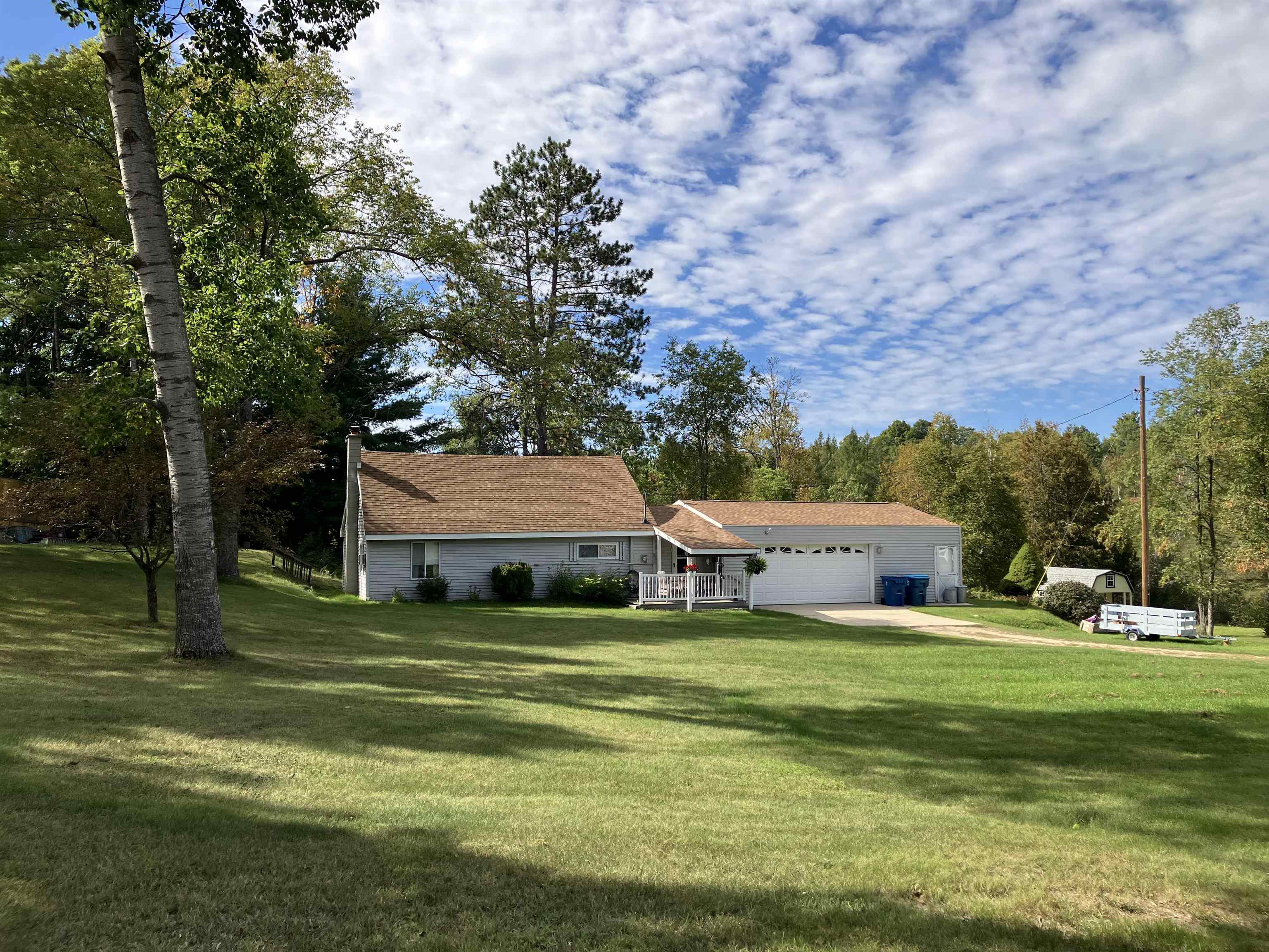 Photo 3 of Single family home for sale at 5665 N Athey Ave, Harrison, MI 48625 | MLS# 50223086 | Listing updated on 2026-10-06