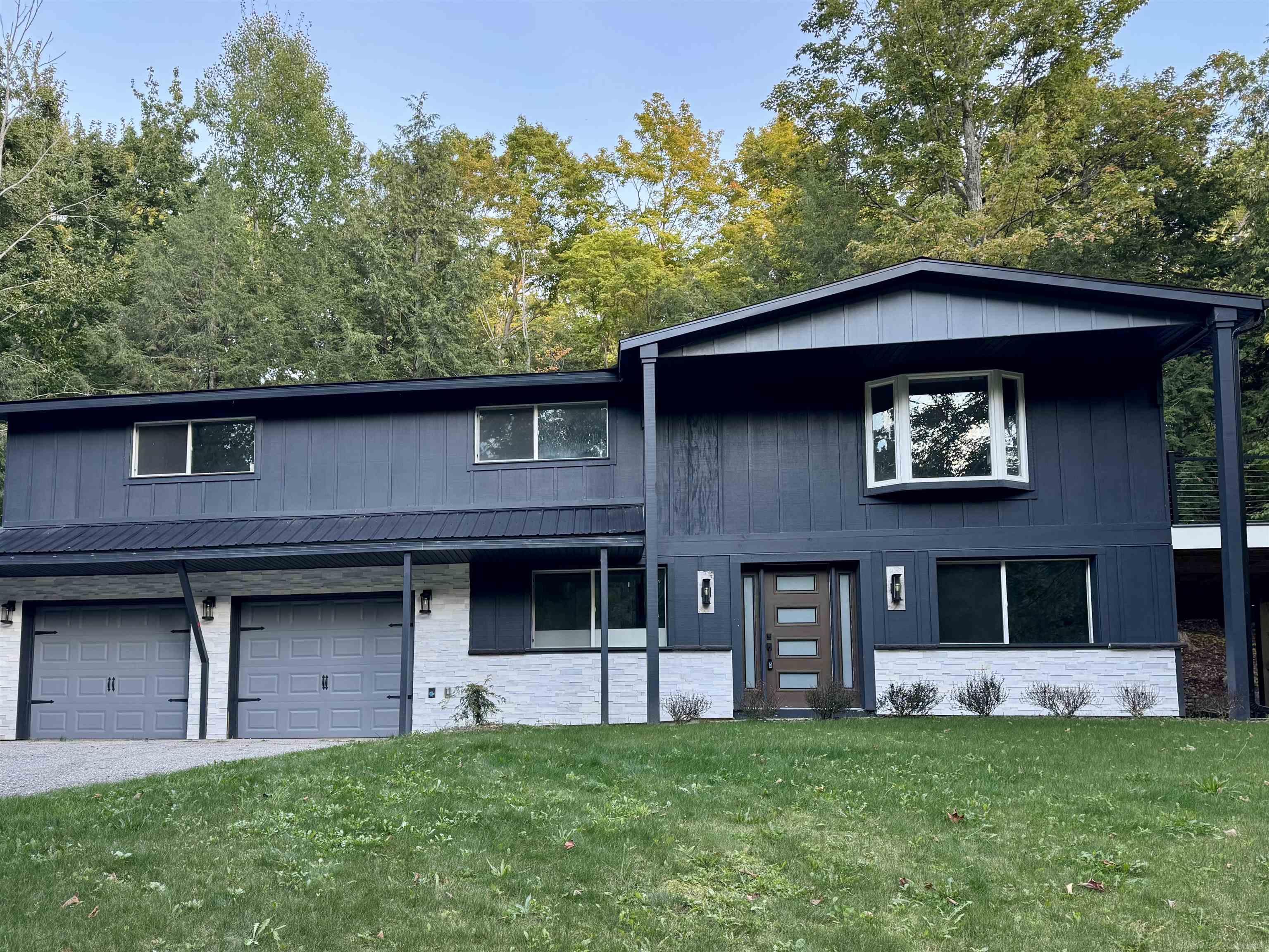 Photo 1 of Single family home for sale at 8111 Hedrick Rd, Harbor Springs, MI 49740 | MLS# 58050223103 | Listing updated on 2026-09-27
