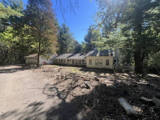 Photo 1 of Single family home for sale at 881 Old County Farm St, Harrison, MI 48625 | MLS# 50223109 | Listing updated on 2026-09-27