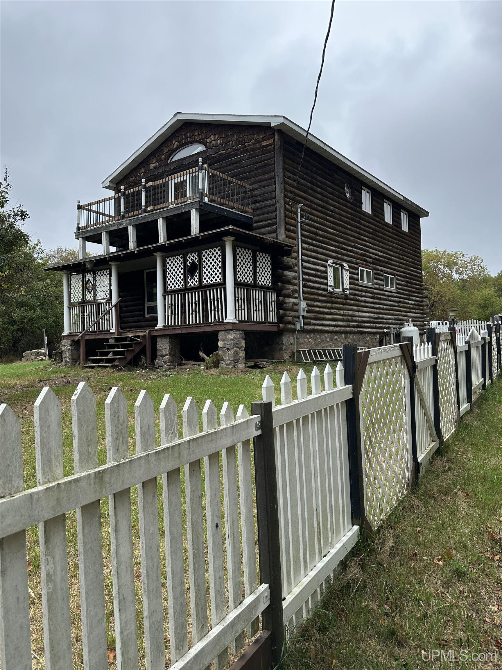Photo 1 of Single family home for sale at 120 W Townhall Rd, Iron River, MI 49935 | MLS# 50223129 | Listing updated on 2026-09-29