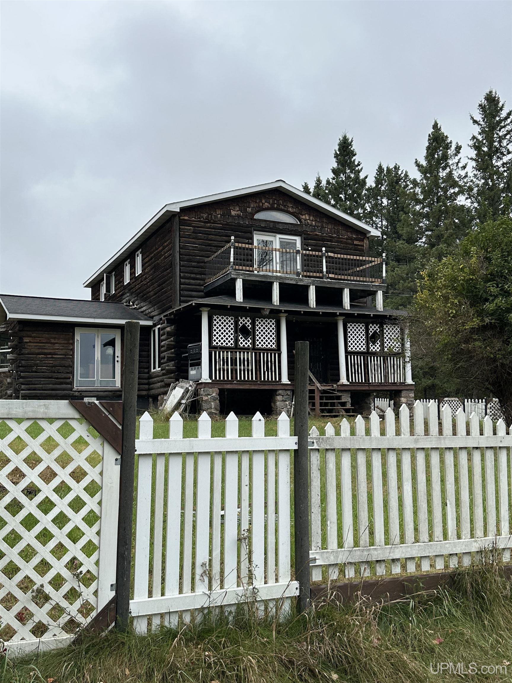 Photo 2 of Single family home for sale at 120 W Townhall Rd, Iron River, MI 49935 | MLS# 50223129 | Listing updated on 2026-09-29