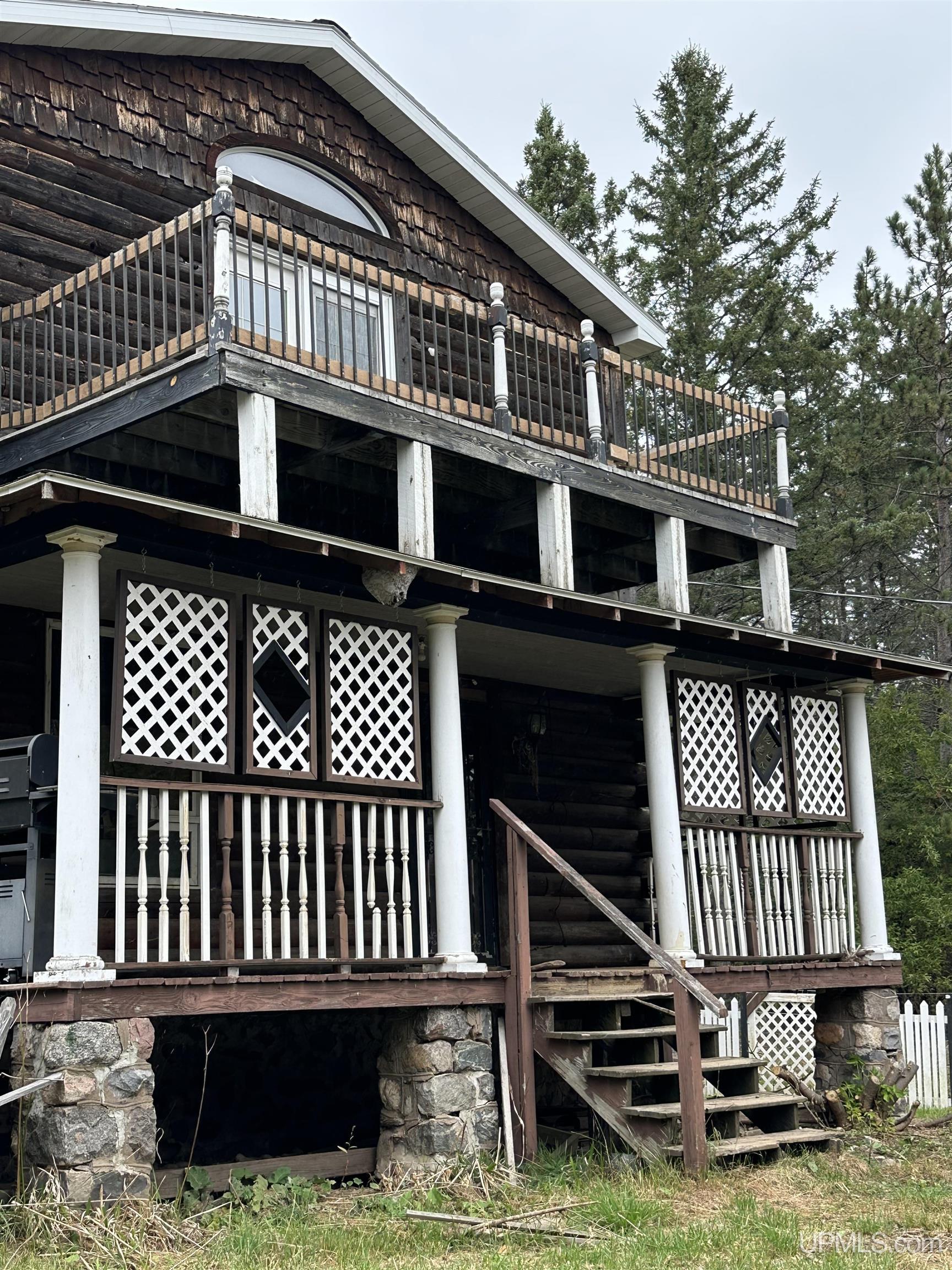 Photo 4 of House for sale at 120 W Townhall Rd, Iron River, MI 49935 | MLS# 50223129 | Listing updated on 2026-09-29