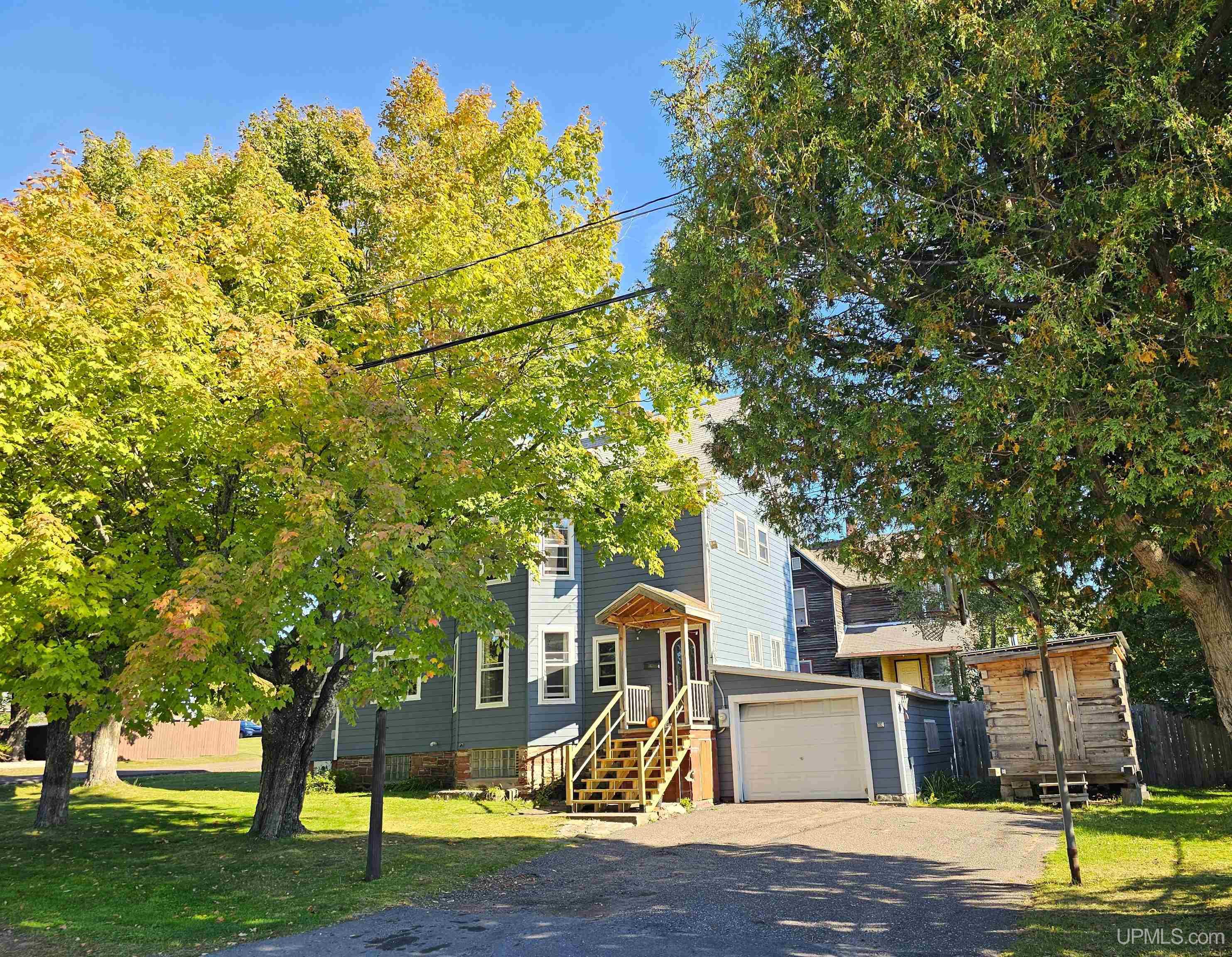 Photo 2 of Single family home for sale at 56226 Union St, Calumet, MI 49913 | MLS# 50223141 | Listing updated on 2026-10-03