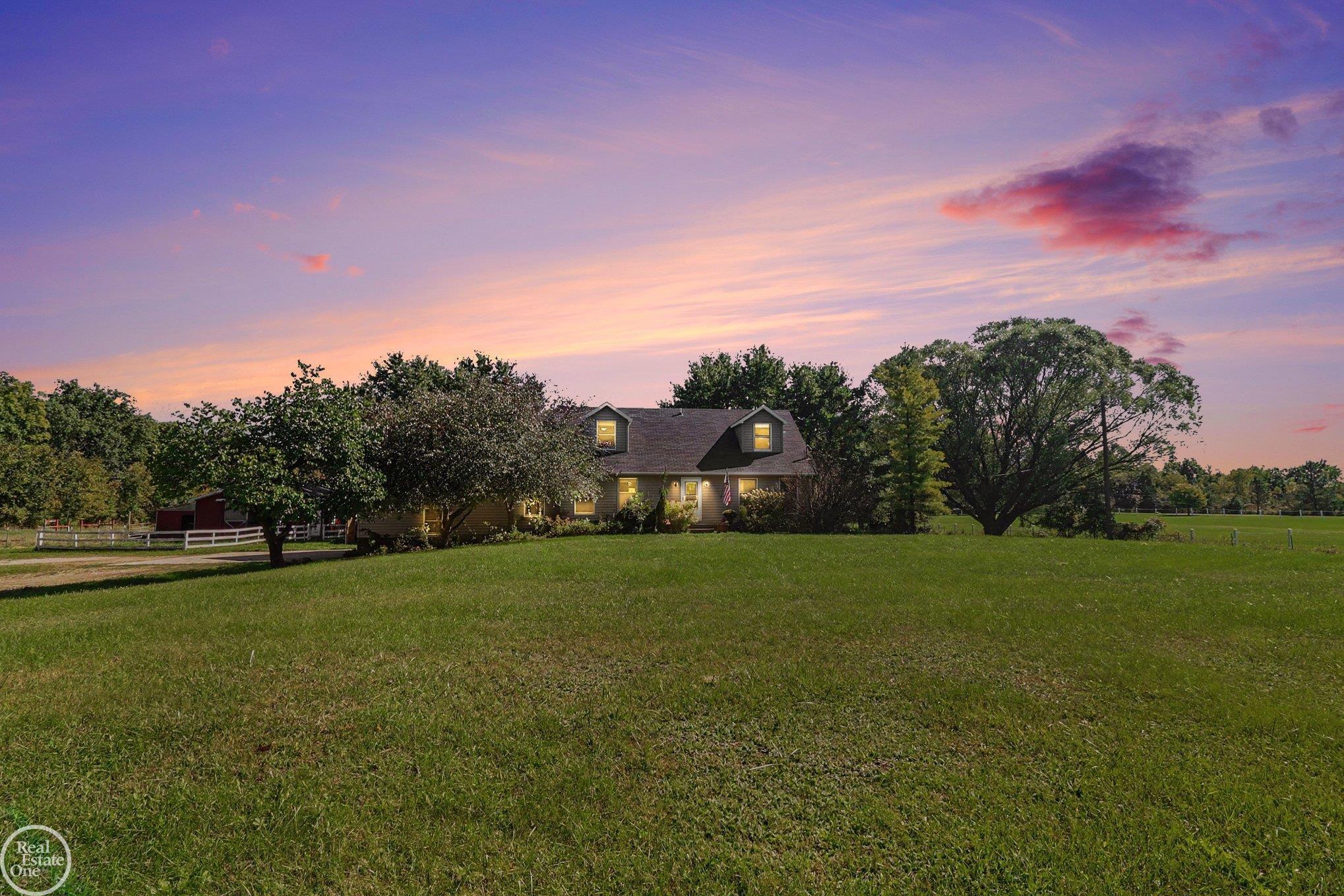 Photo 1 of Single family home for sale at 1090 Thayer Rd, Ortonville, MI 48462 | MLS# 58050223149 | Listing updated on 2026-10-05