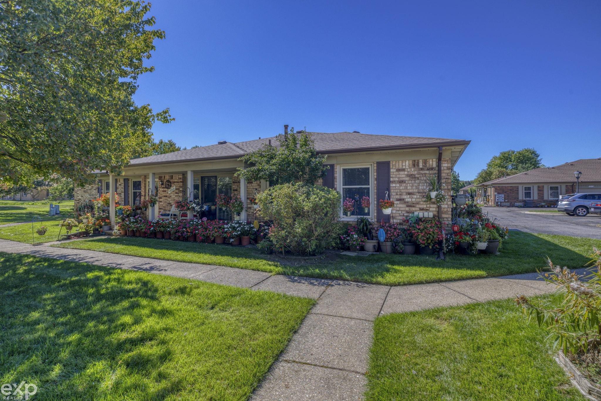 Photo 4 of Condo for sale at 49554 Bishop Ct, Shelby Township, MI 48315 | MLS# 58050223152 | Listing updated on 2026-09-29