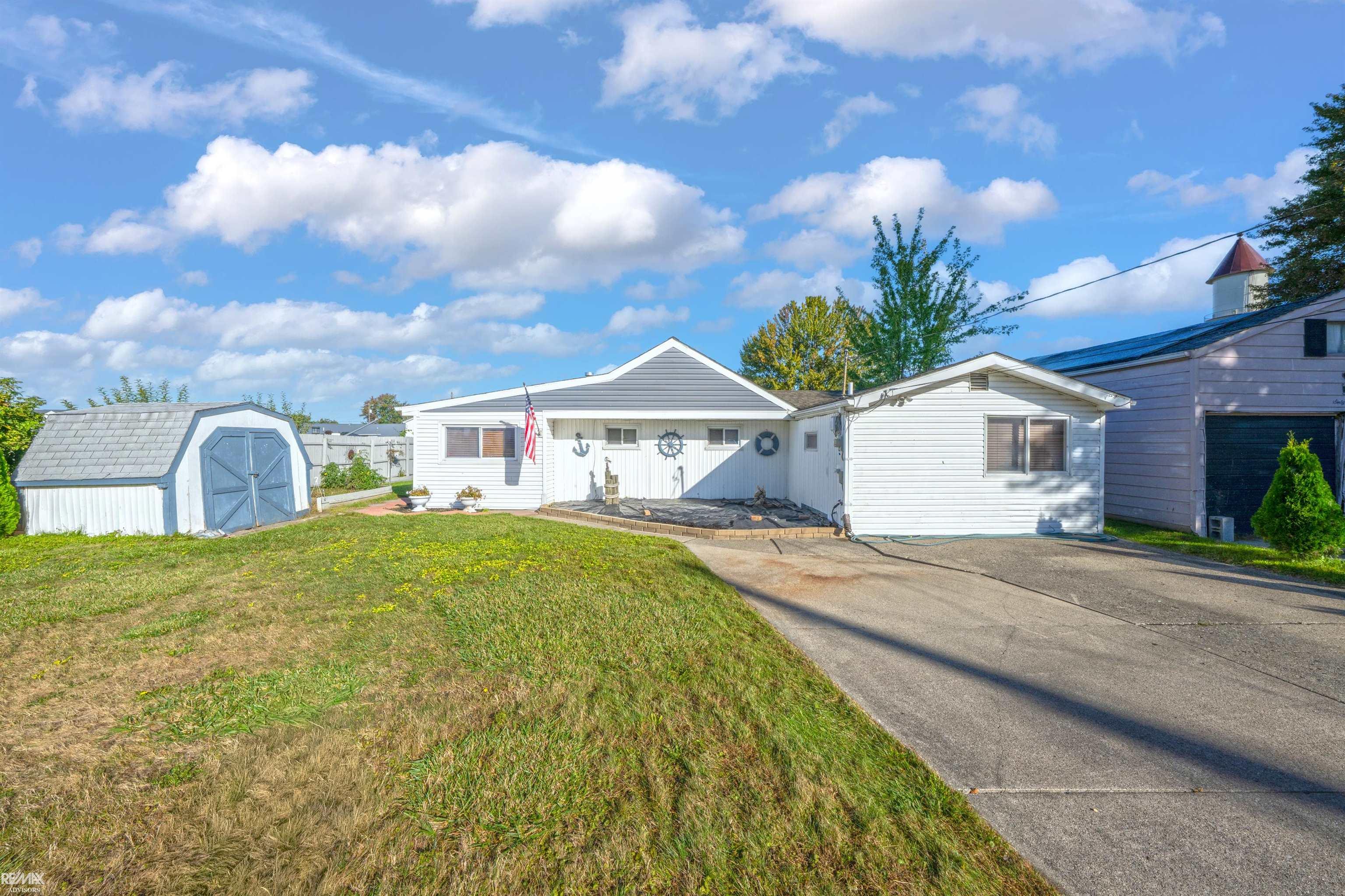 Photo 3 of Single family home for sale at 7248 Aqua Isle Dr, Clay, MI 48001 | MLS# 58050223167 | Listing updated on 2026-10-01