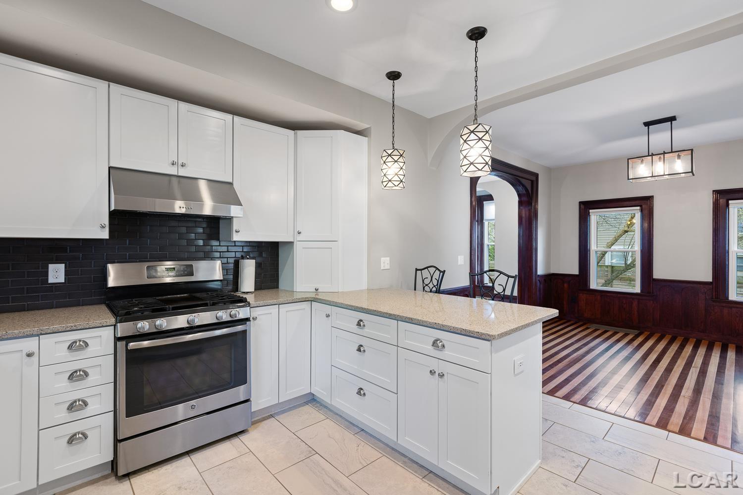 Photo 3 of Single family home for sale at 129 E Butler St, Adrian, MI 49221 | MLS# 56050223168 | Listing updated on 2026-10-01