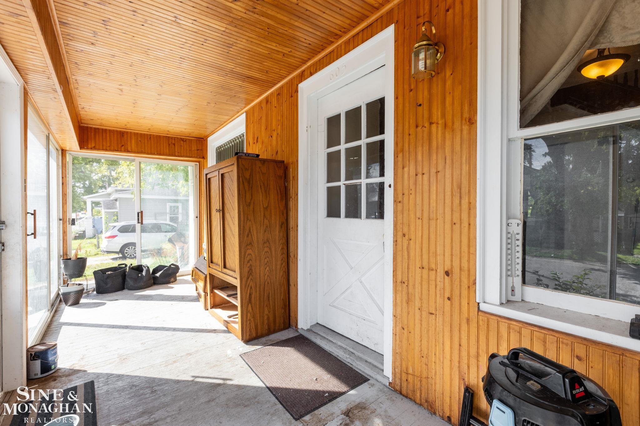 Photo 2 of Single family home for sale at 605 12th Street, Port Huron, MI 48060 | MLS# 58050223175 | Listing updated on 2026-09-28