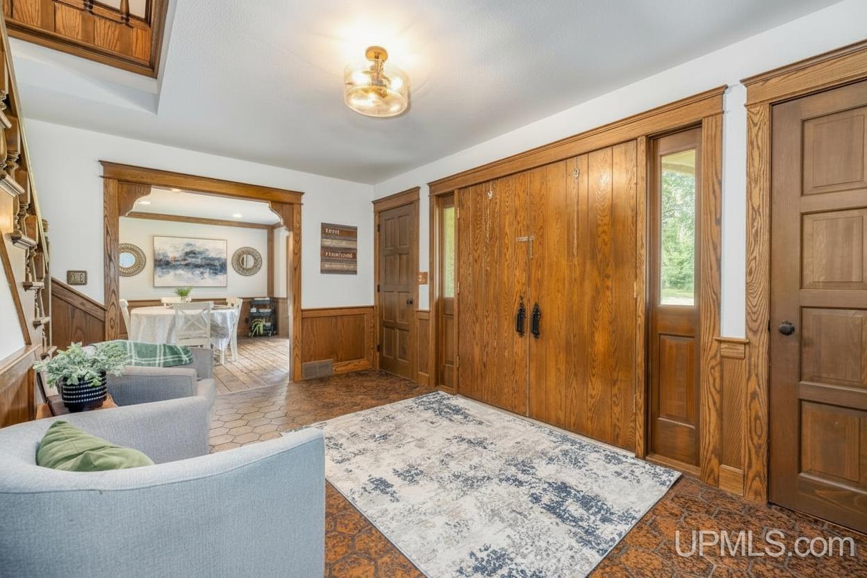 Photo 1 of Single family home for sale at 1307 S Hemlock St, Iron Mountain, MI 49801 | MLS# 50223192 | Listing updated on 2026-09-29